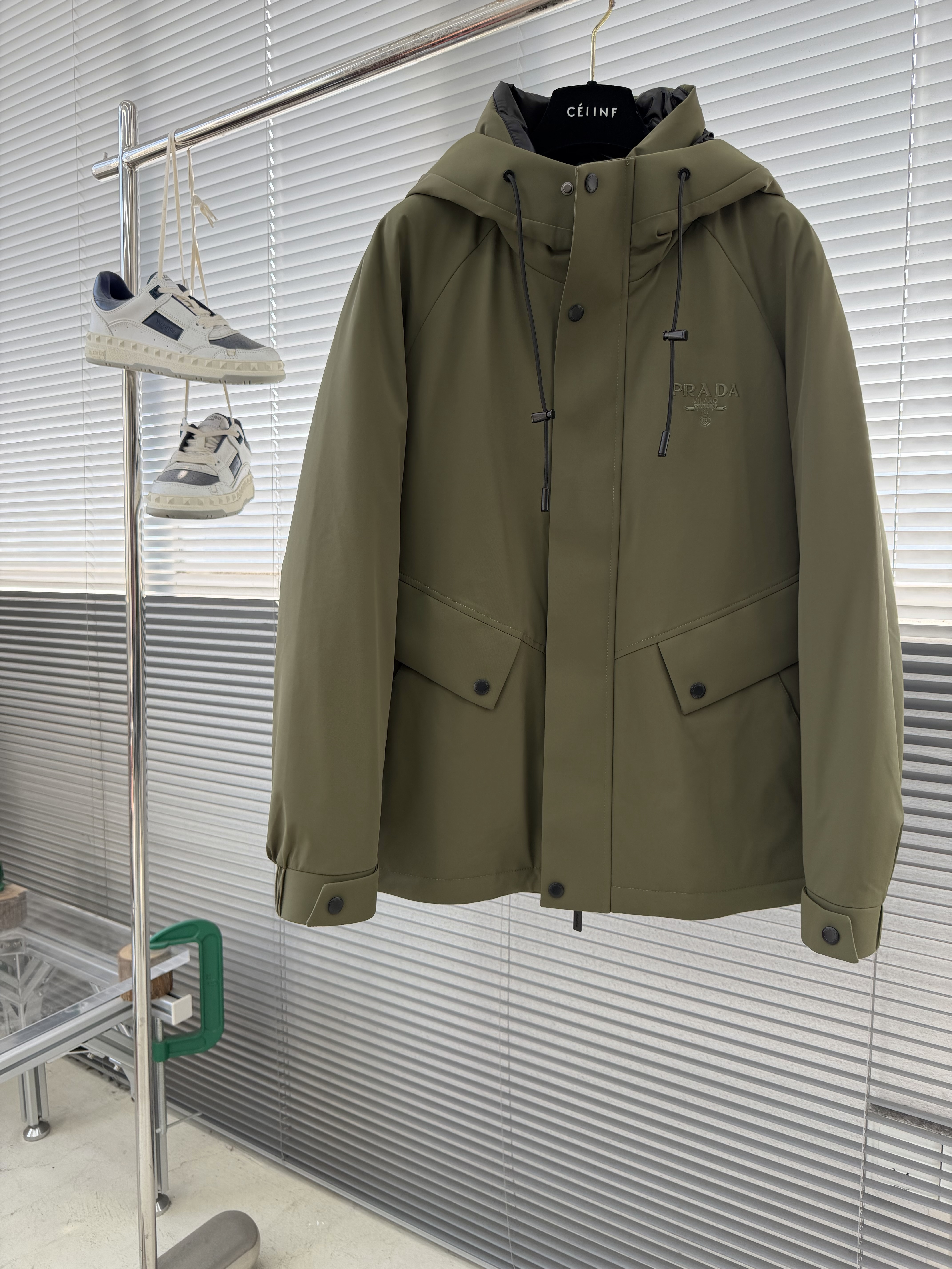 프라다 Prada 다운재킷