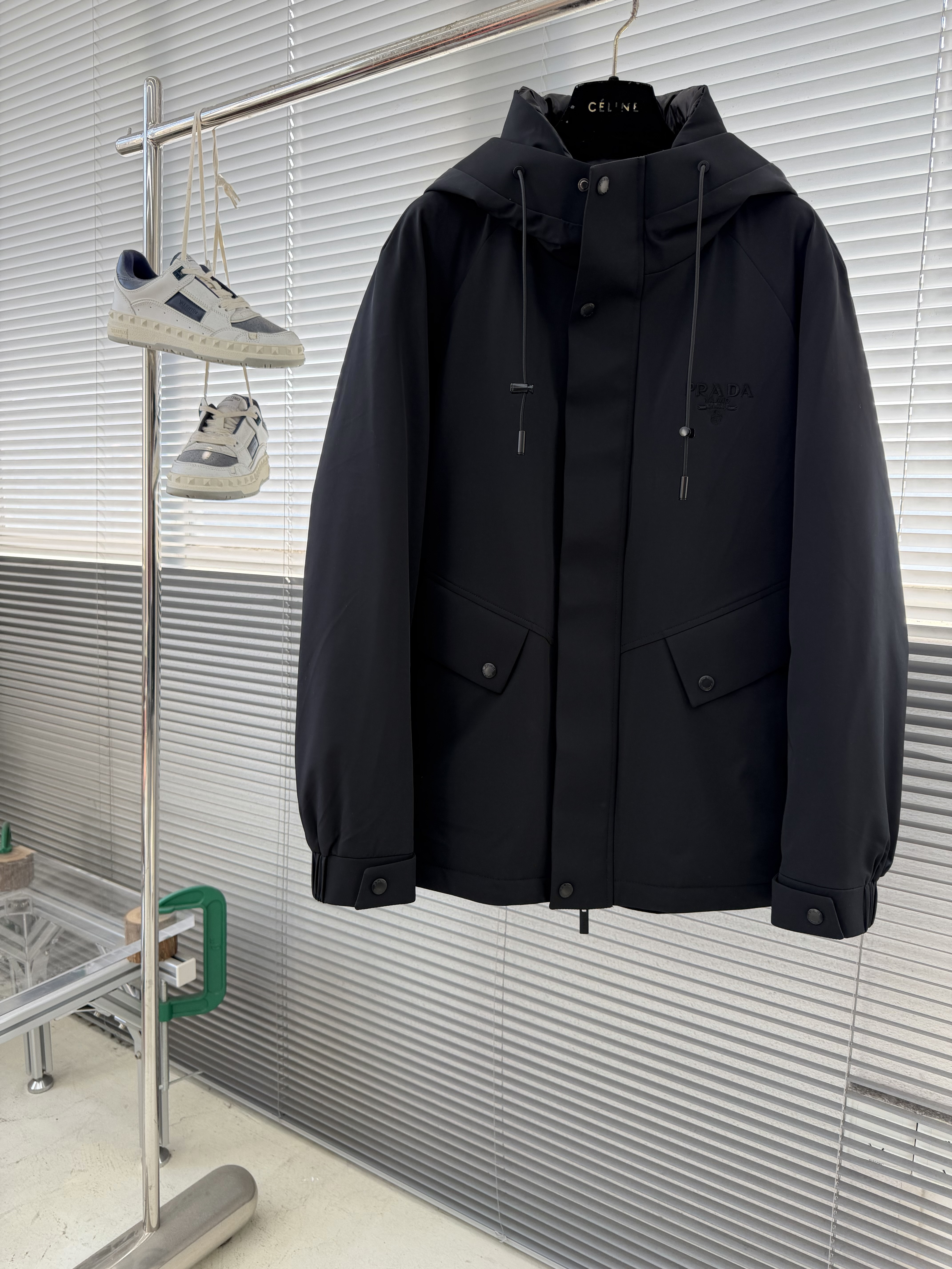 프라다 Prada 다운재킷