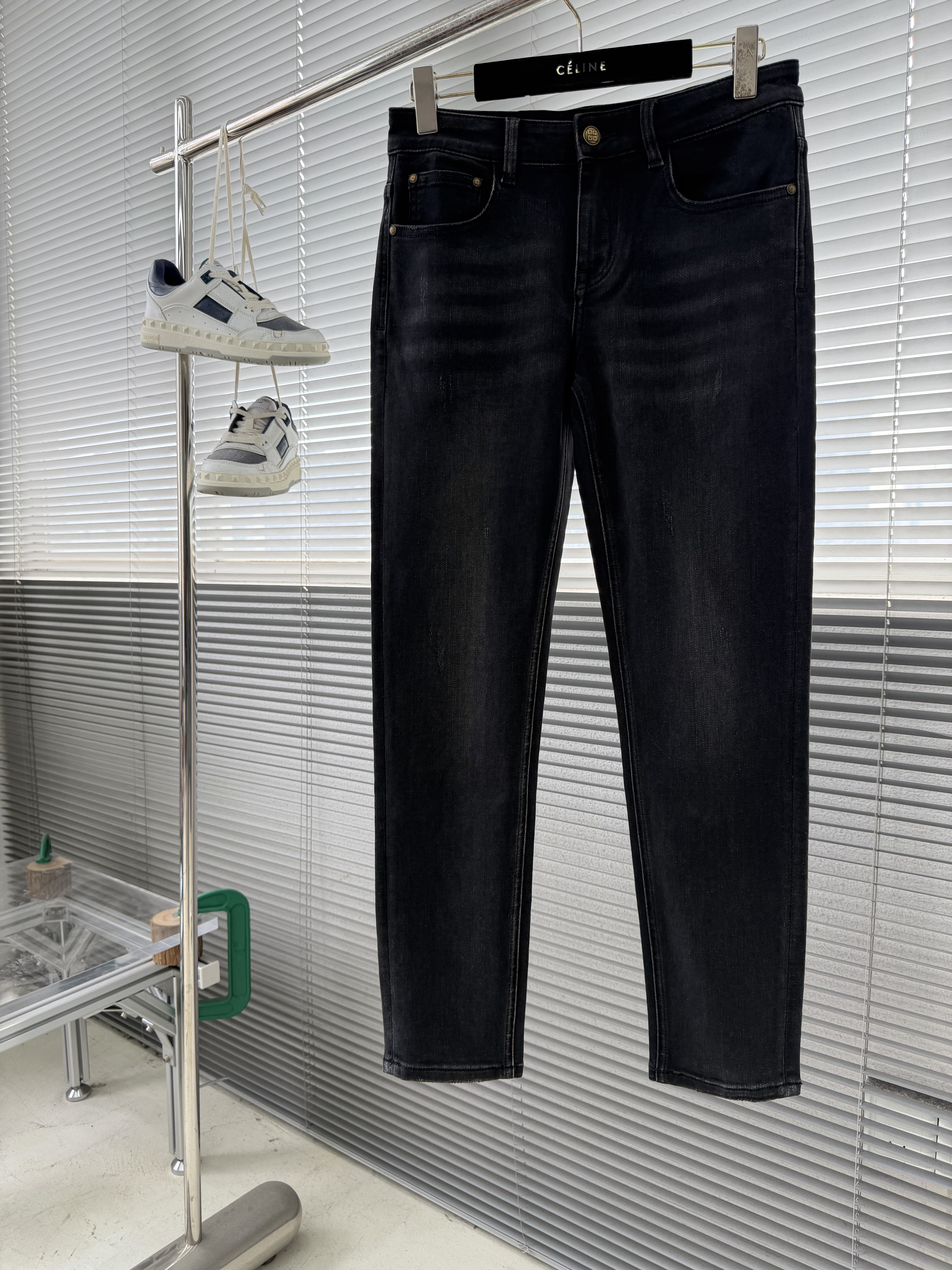 지방시 Givenchy 청바지