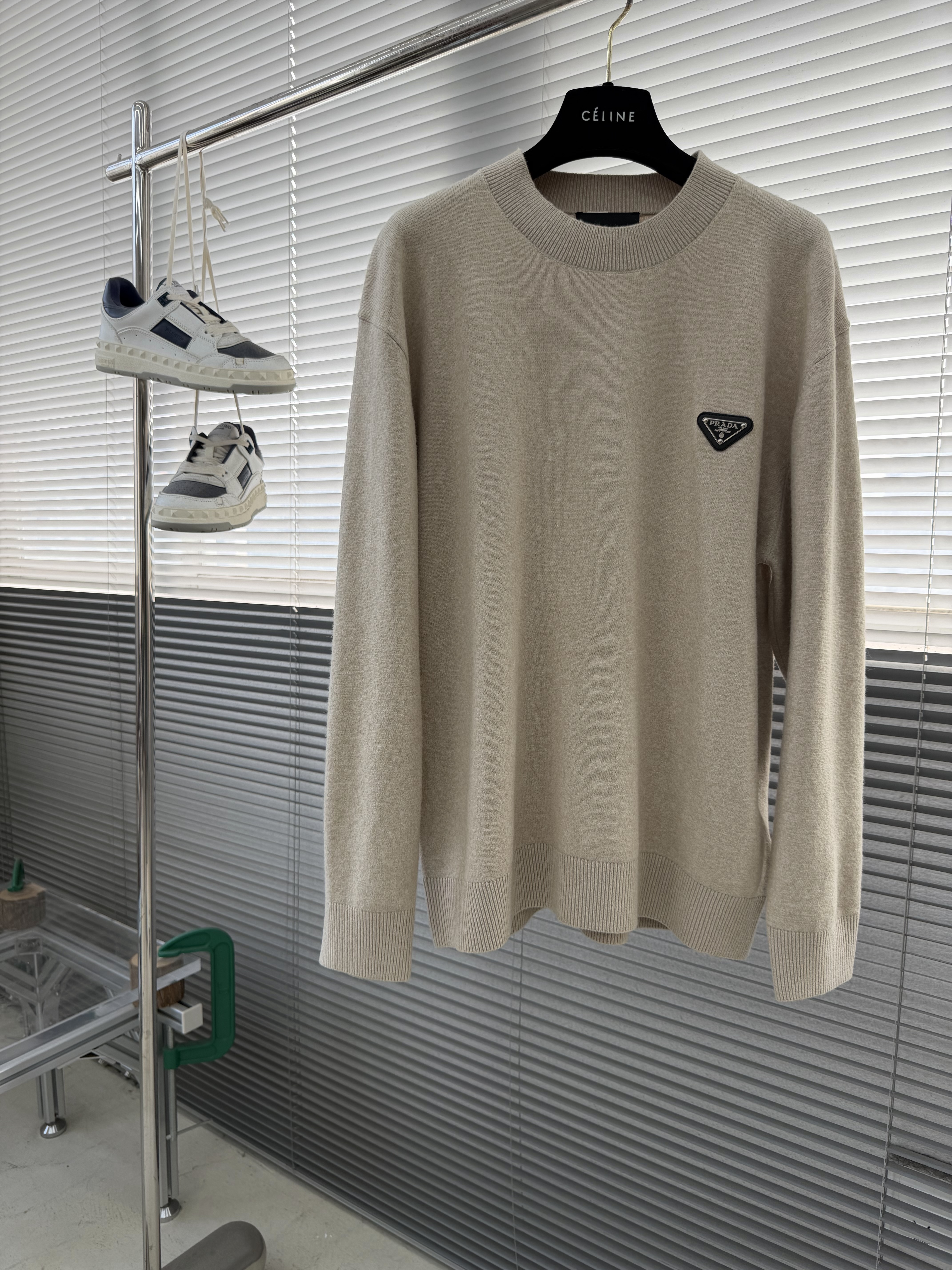 프라다 Prada 스웨터