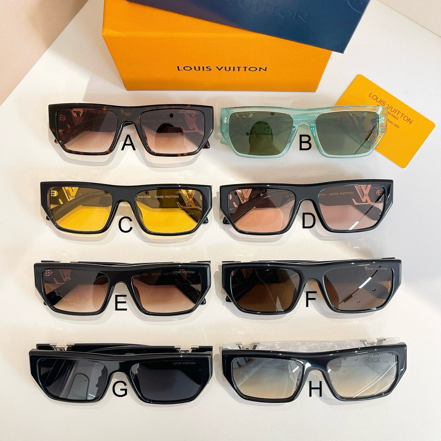 루이비통 Louis Vuitton Z2873U 57口18-145