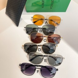 보테가베네타 Bottega Veneta BTV26G250 56口18-140