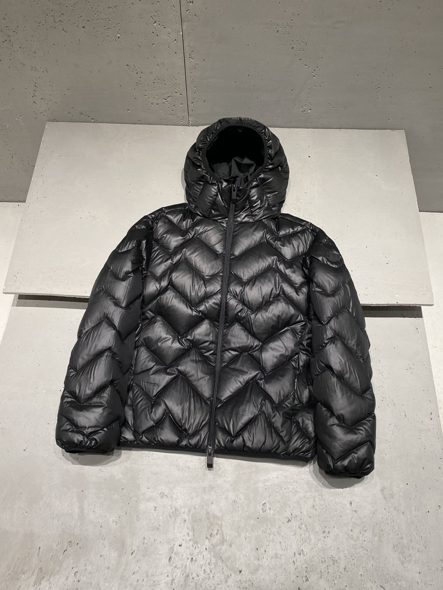 몽클레어 Moncler Laverd  다운재킷