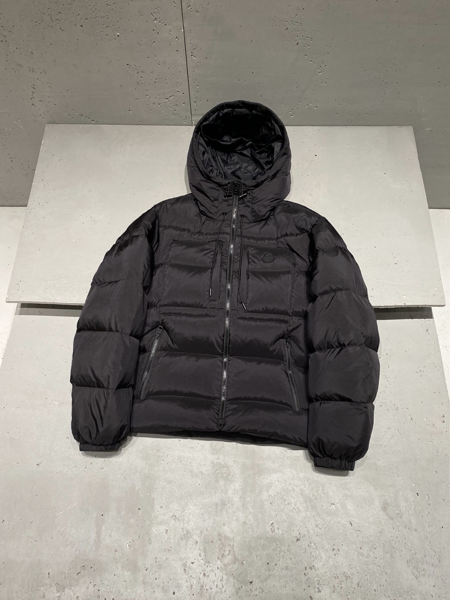 몽클레어 Moncler Archivio Creativo 다운재킷