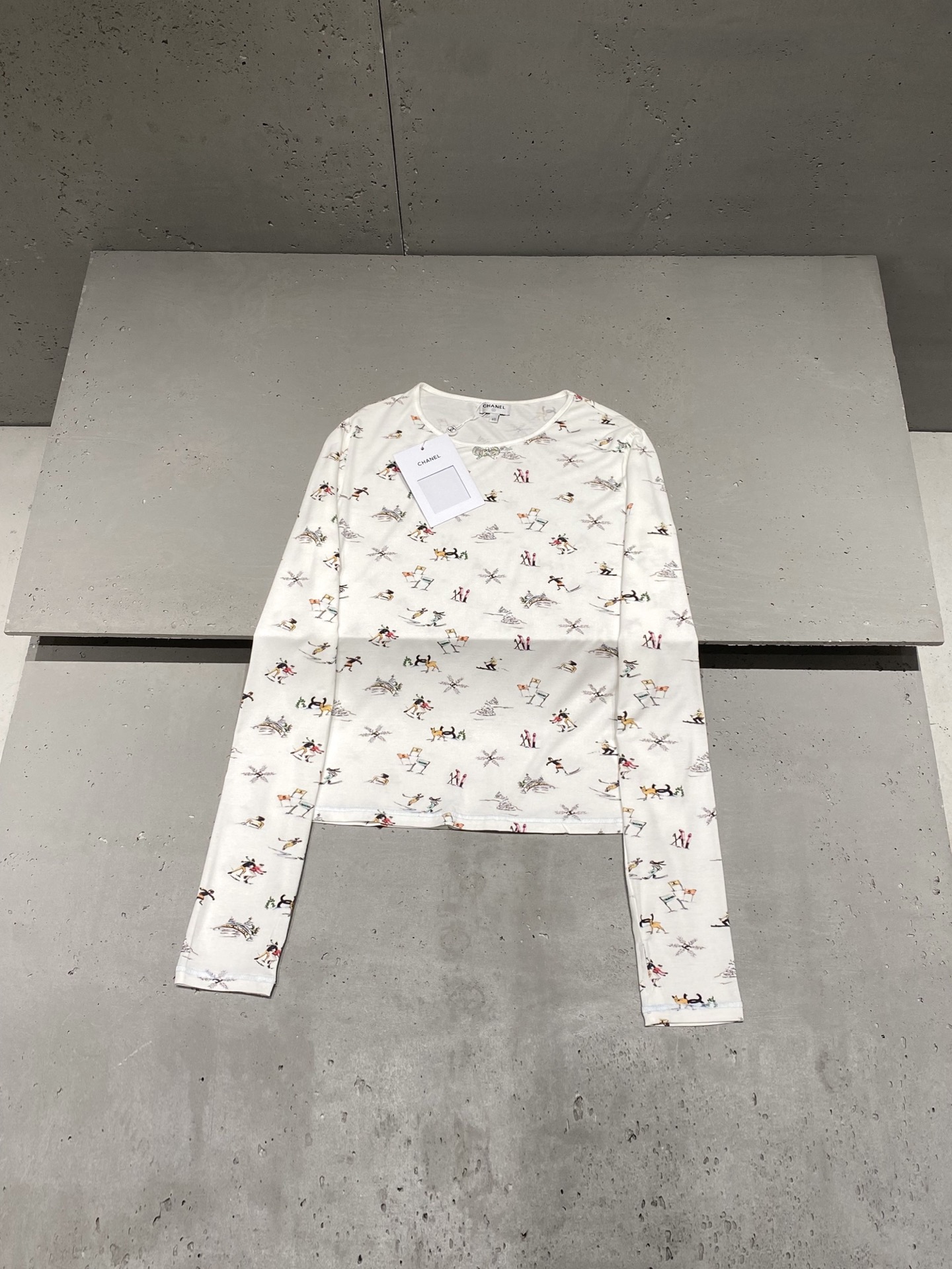 샤넬 CHANEL 긴팔 티셔츠