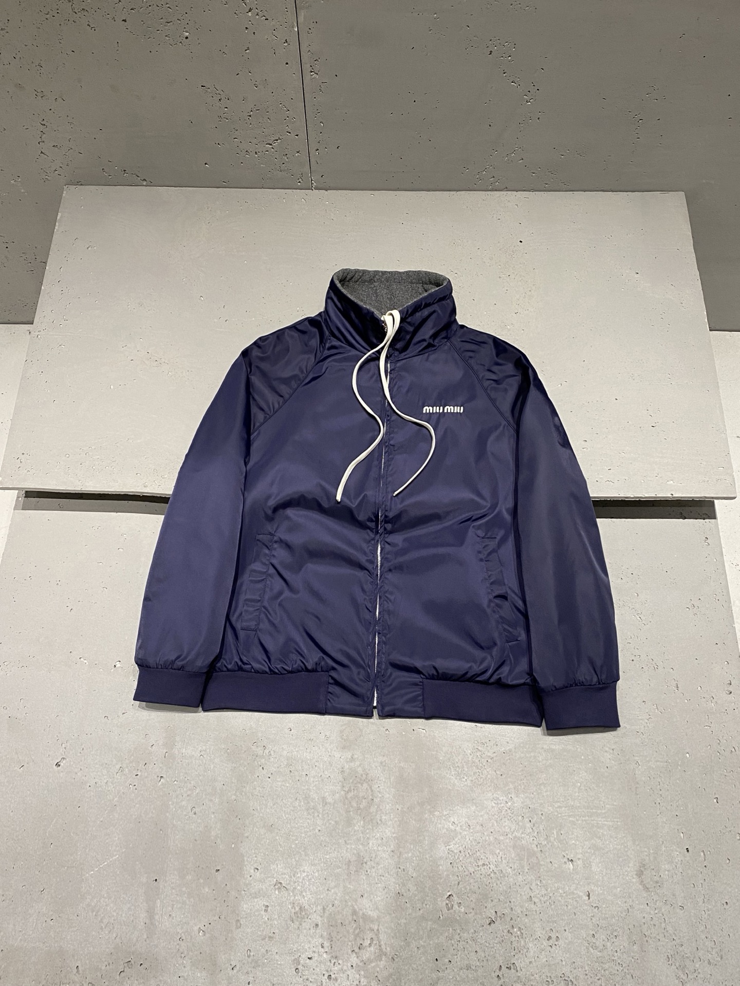 미우 미우 Miu Miu 양면 재킷