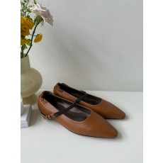 브루넬로 쿠치넬리 Brunello Cucineli 플랫