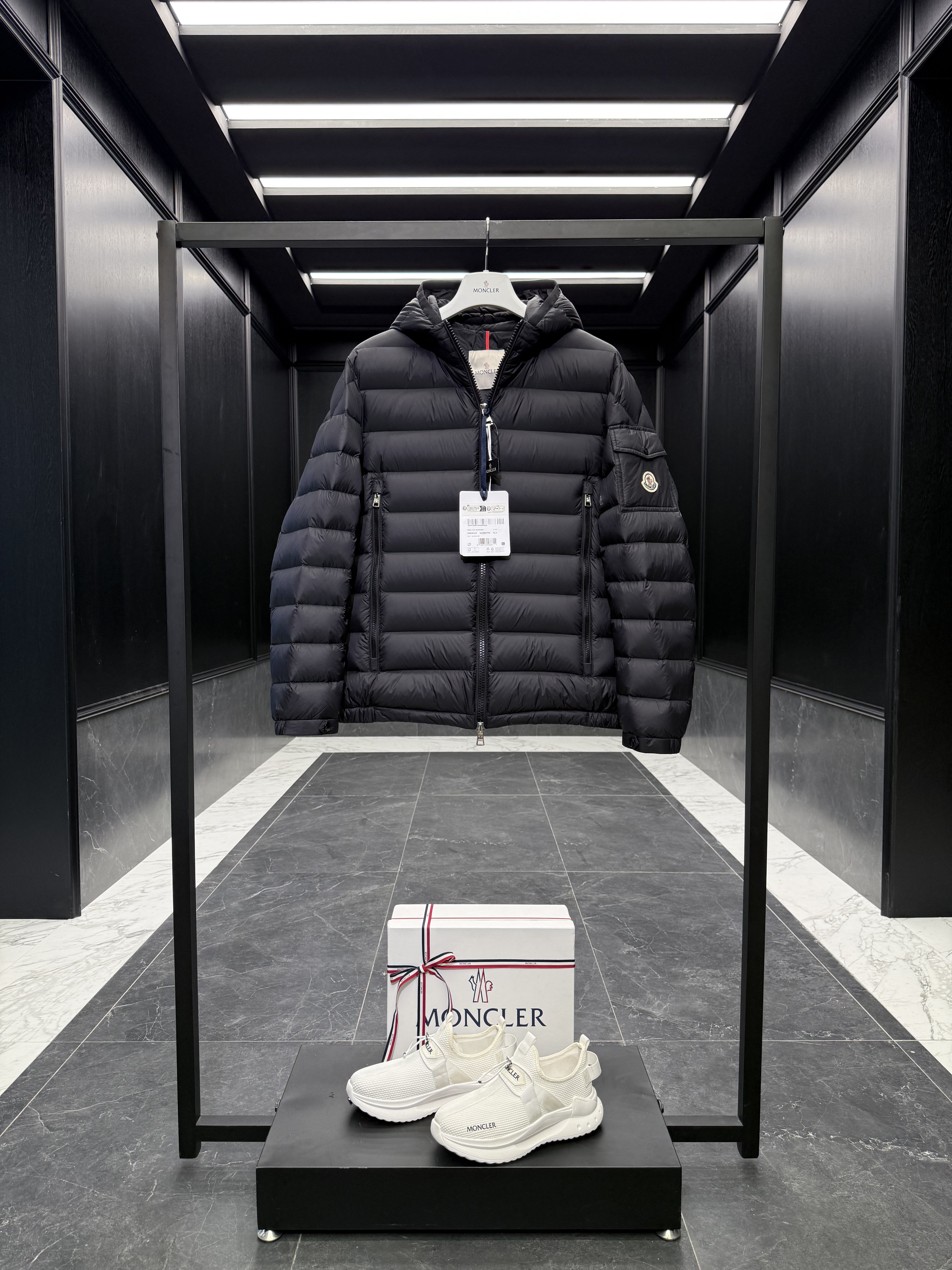 몽클레어 Moncler Galion 다운재킷