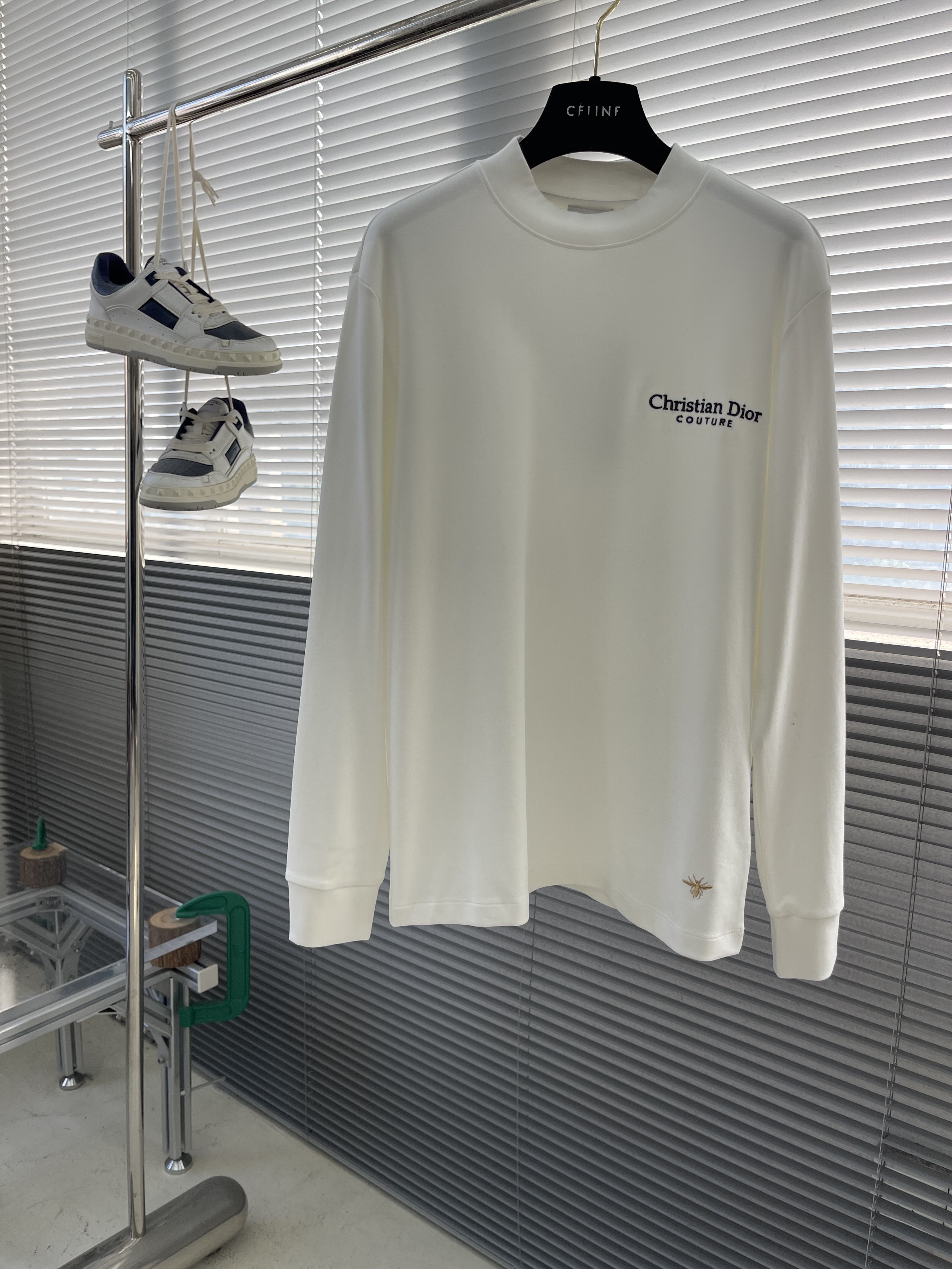 디올 Dior 긴팔 티셔츠