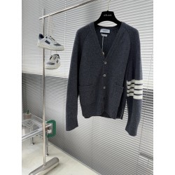 톰브라운 Thom Browne 가디건