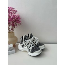 루이비통 Louis Vuitton Archlight 스니커즈