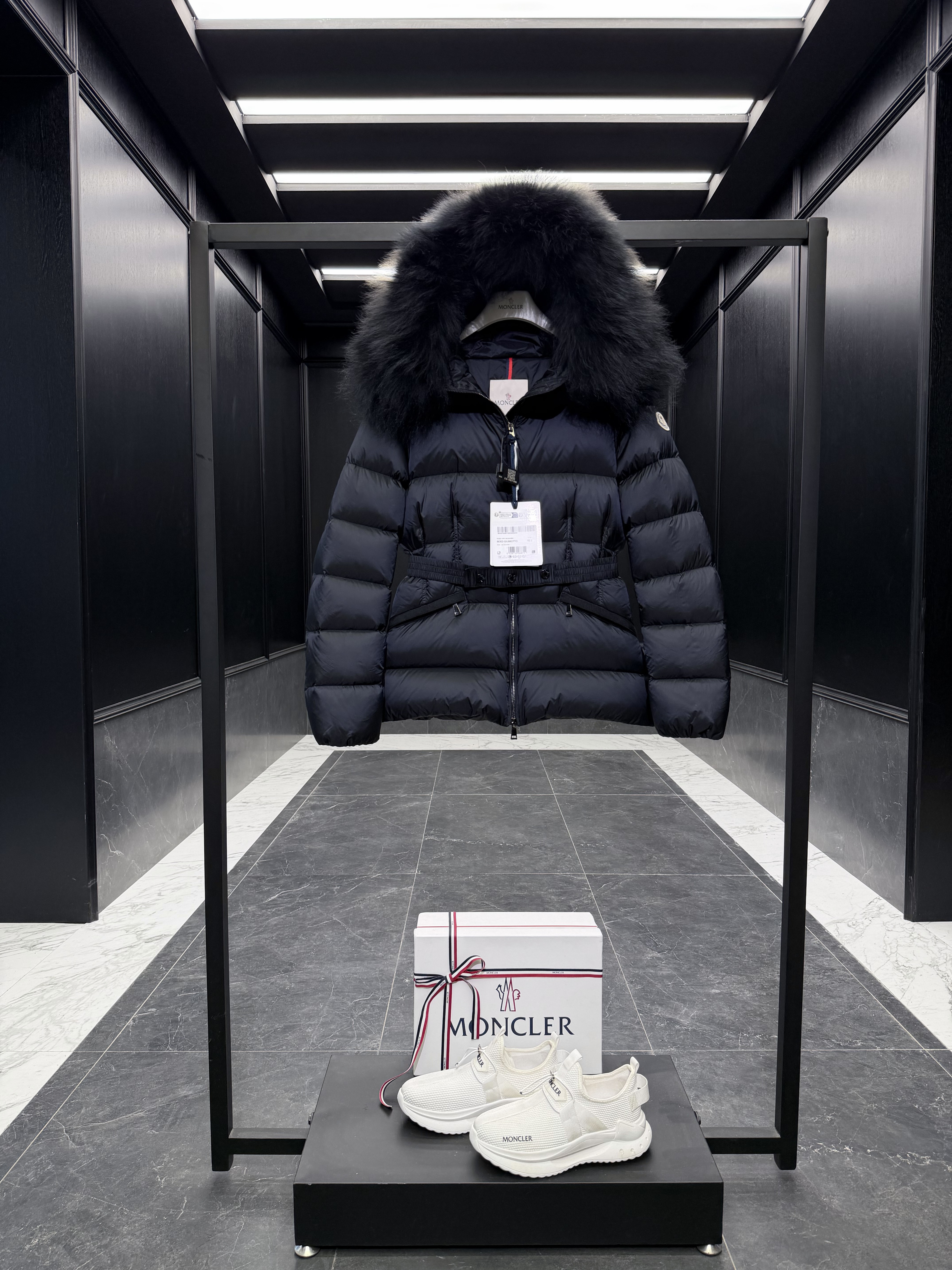 몽클레어 Moncler Boed 다운재킷