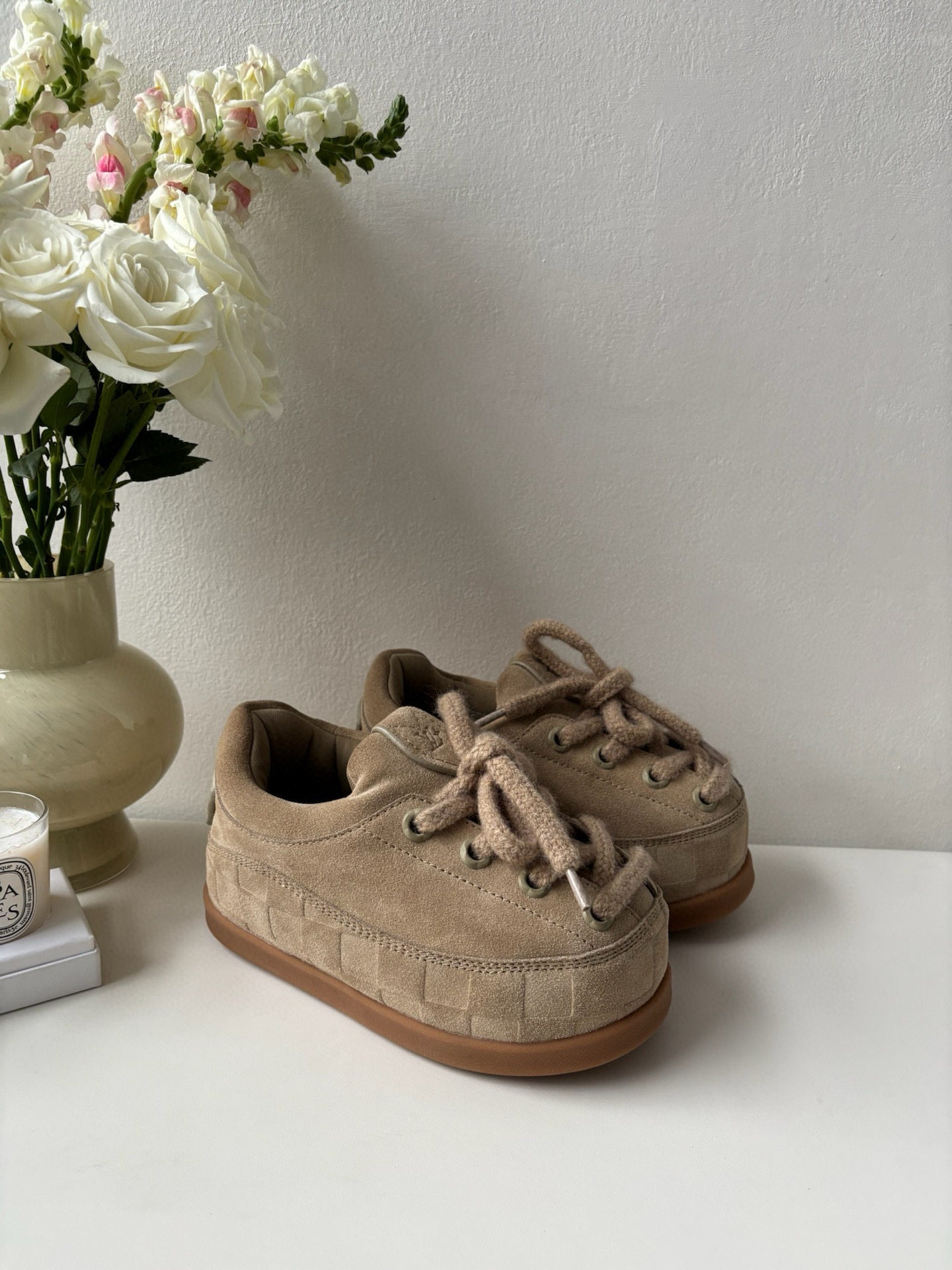 루이비통 Louis Vuitton Nigo 스니커즈