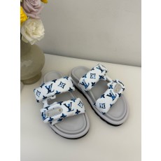 루이비통 Louis Vuitton Poll Pillow 슬리퍼