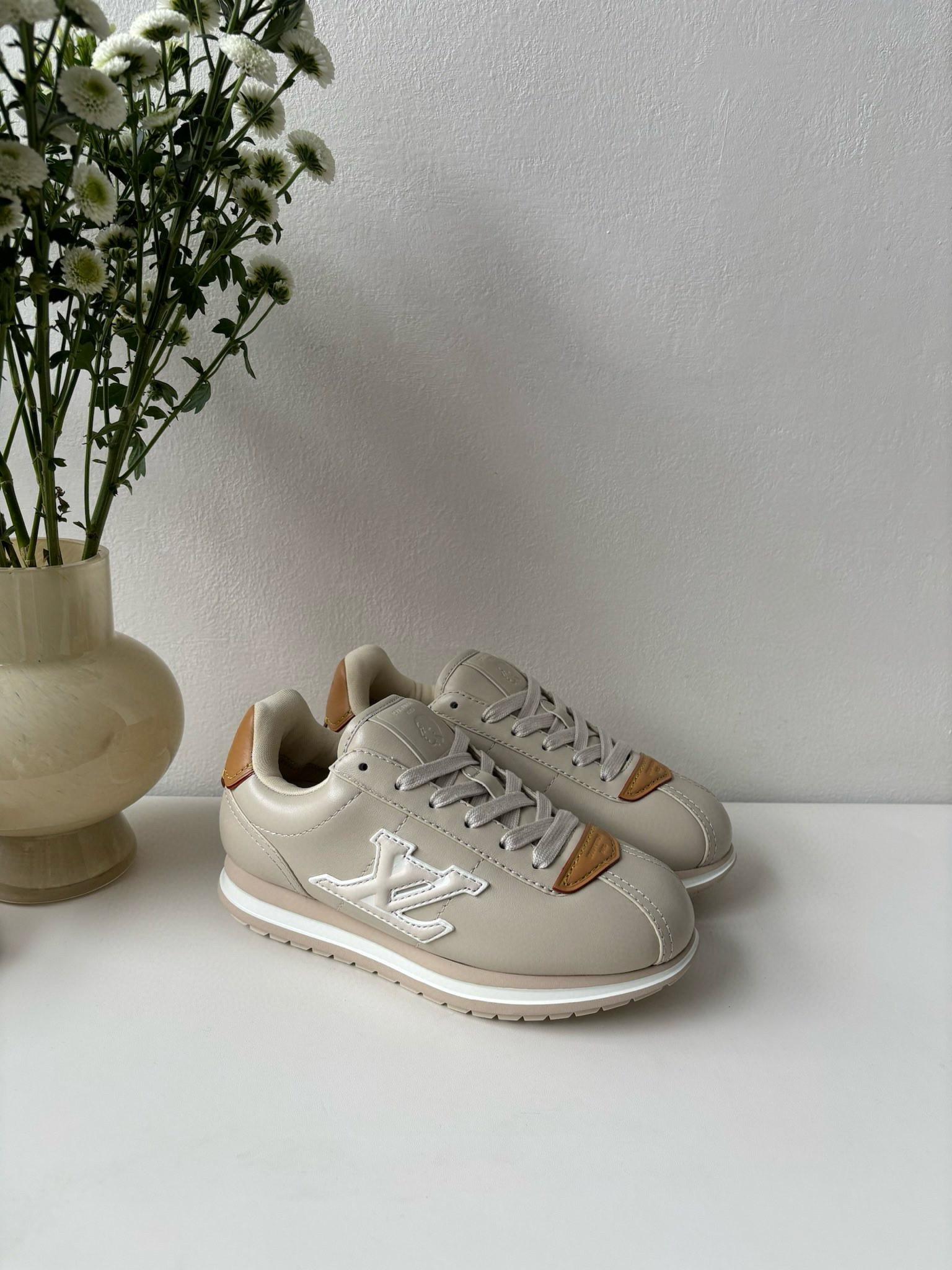 루이비통 Louis Vuitton Buttersoft 스니커즈