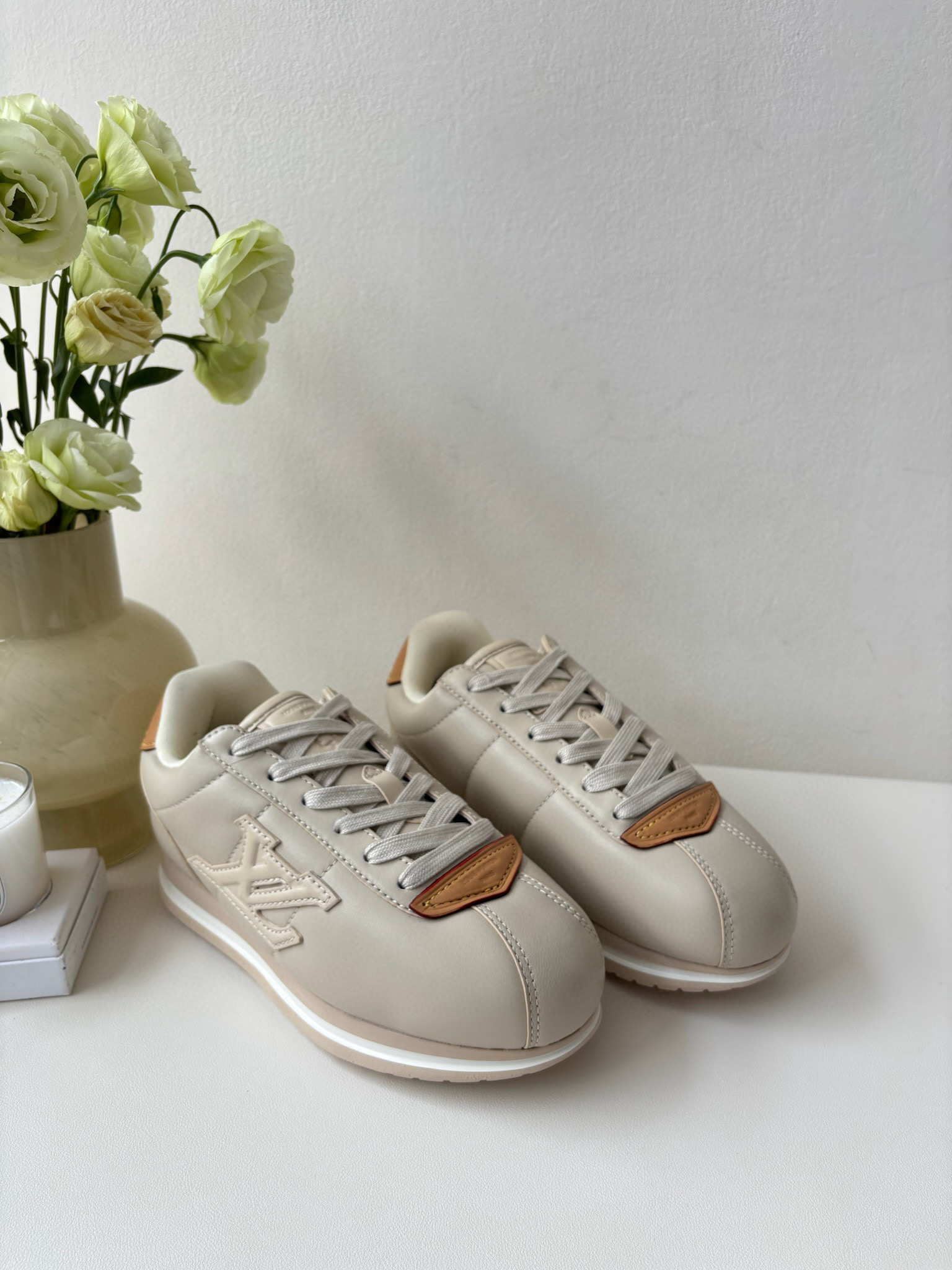 루이비통 Louis Vuitton Buttersoft 스니커즈