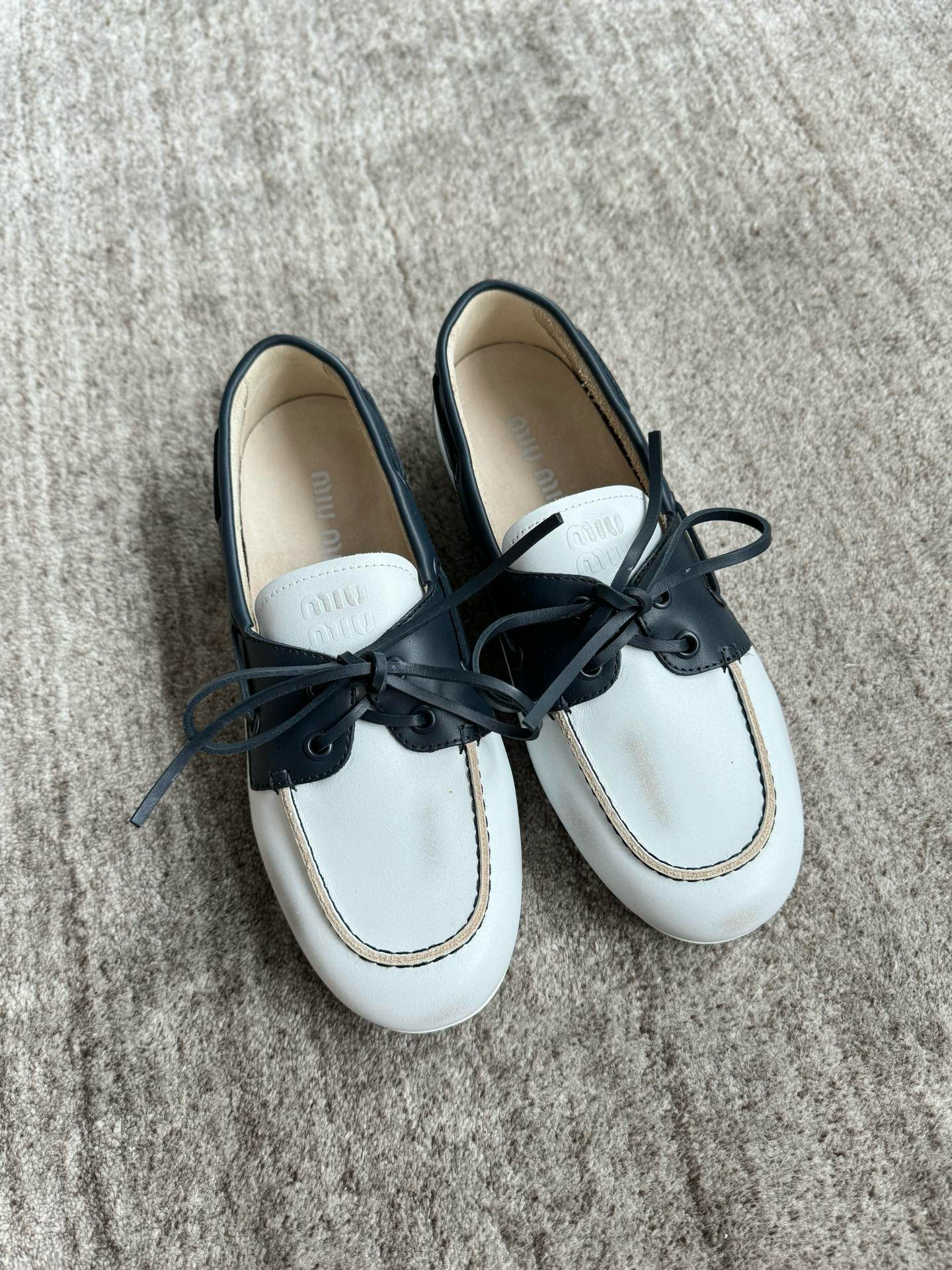 미우 미우 Miu Miu 로퍼