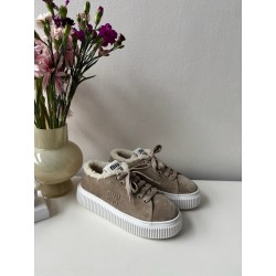 미우 미우 Miu Miu 스니커즈