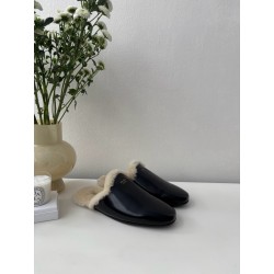 프라다 Prada 슬리퍼