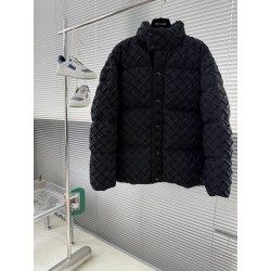 보테가베네타 Bottega Veneta 다운재킷