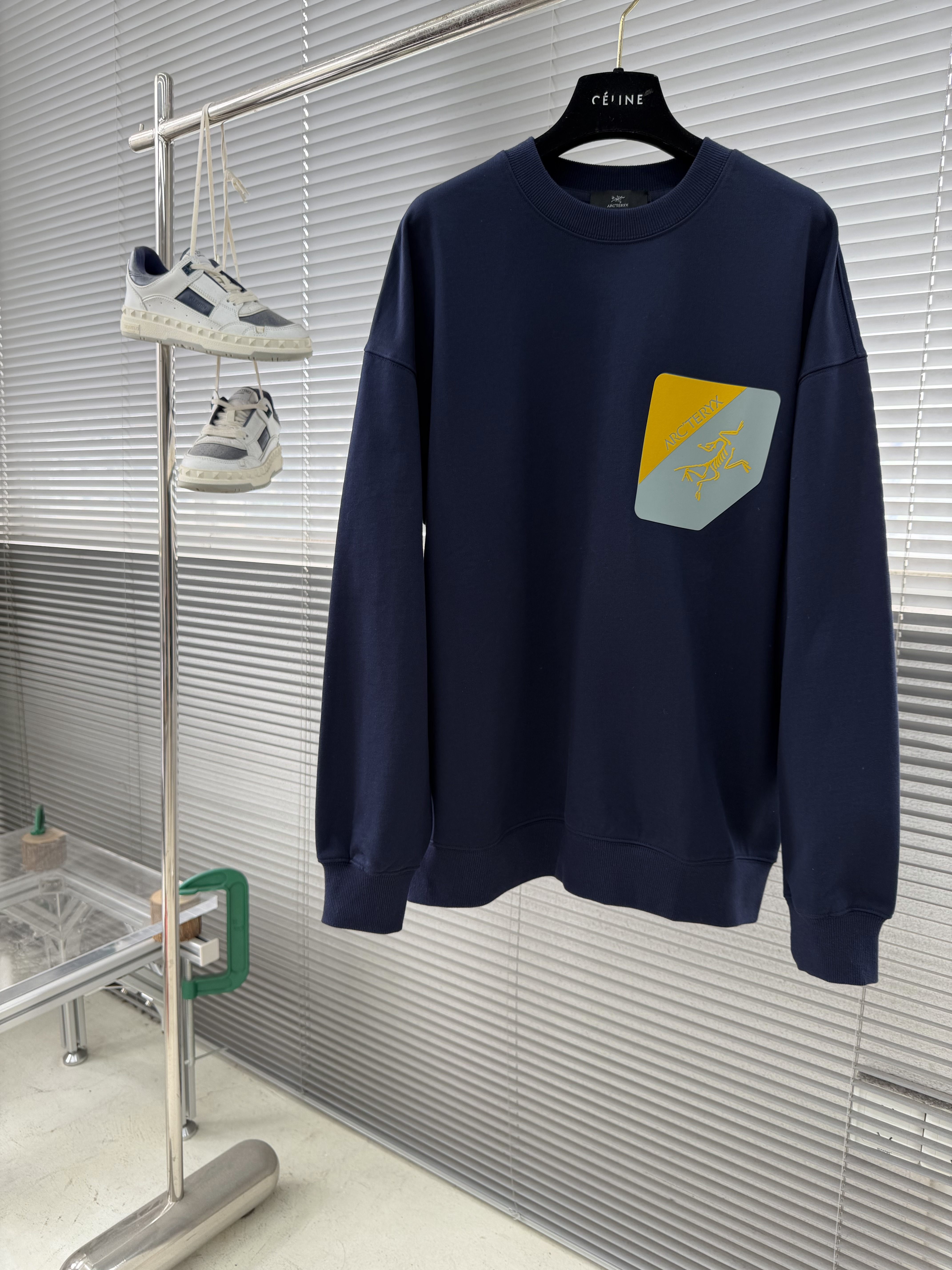 아크테릭스 ARC'TERYX 맨투맨