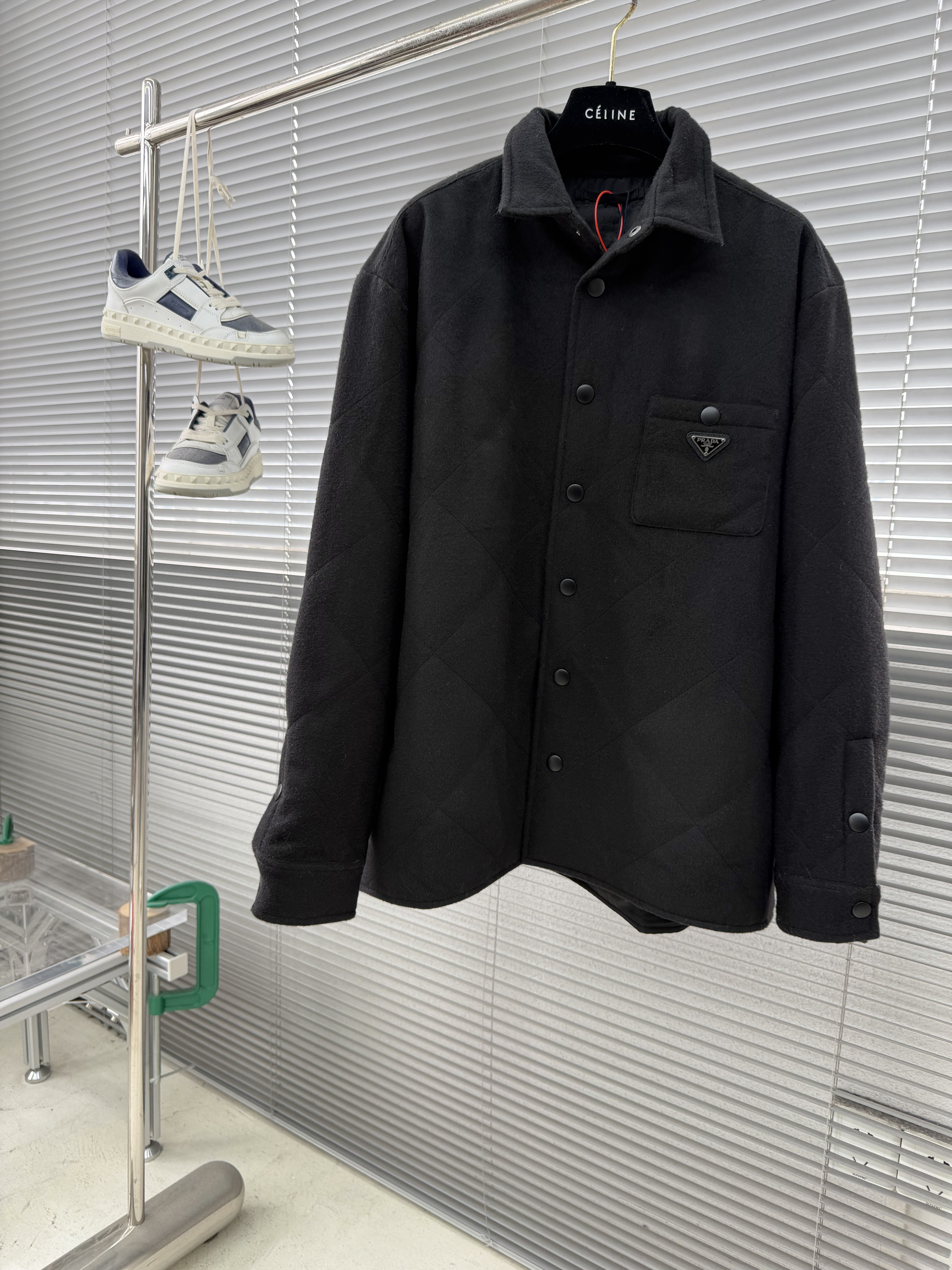 프라다 Prada 긴팔 셔츠/패딩