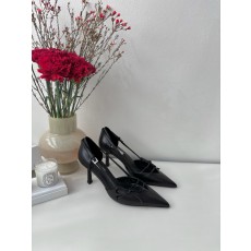 프라다 Prada 하이힐 Black