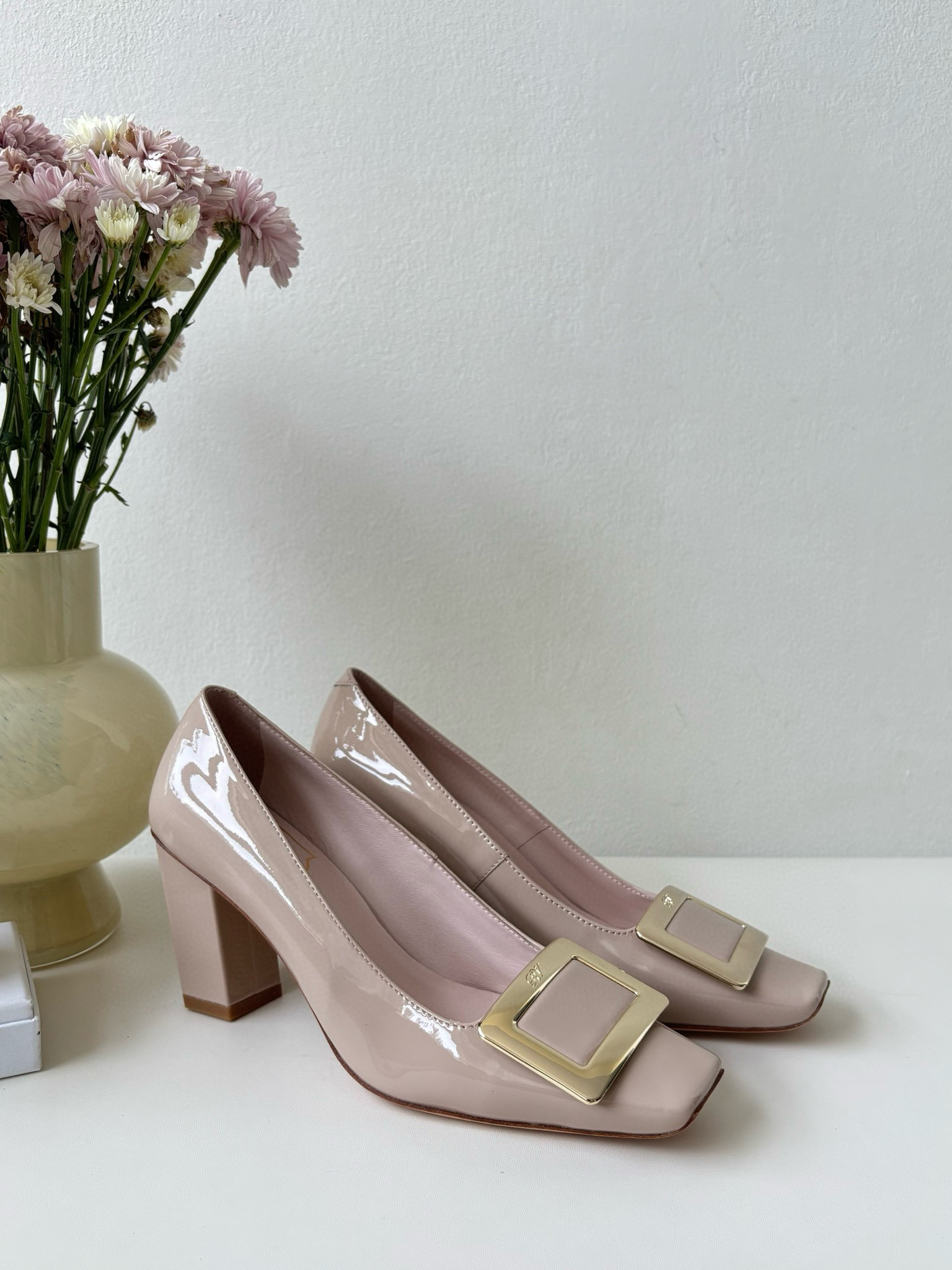 로저비비에 Roger Vivier Belle 하이힐