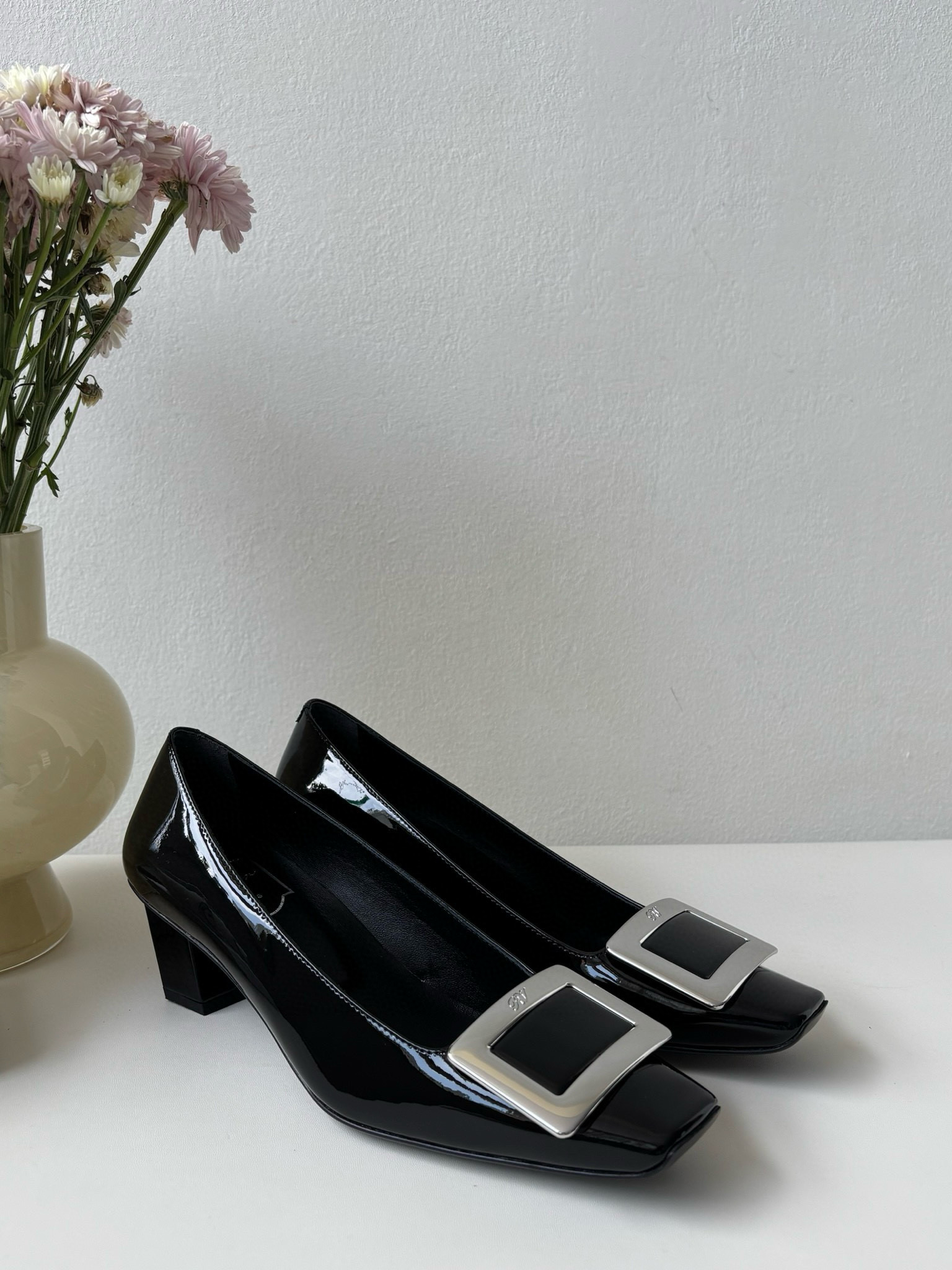 로저비비에 Roger Vivier 하이힐