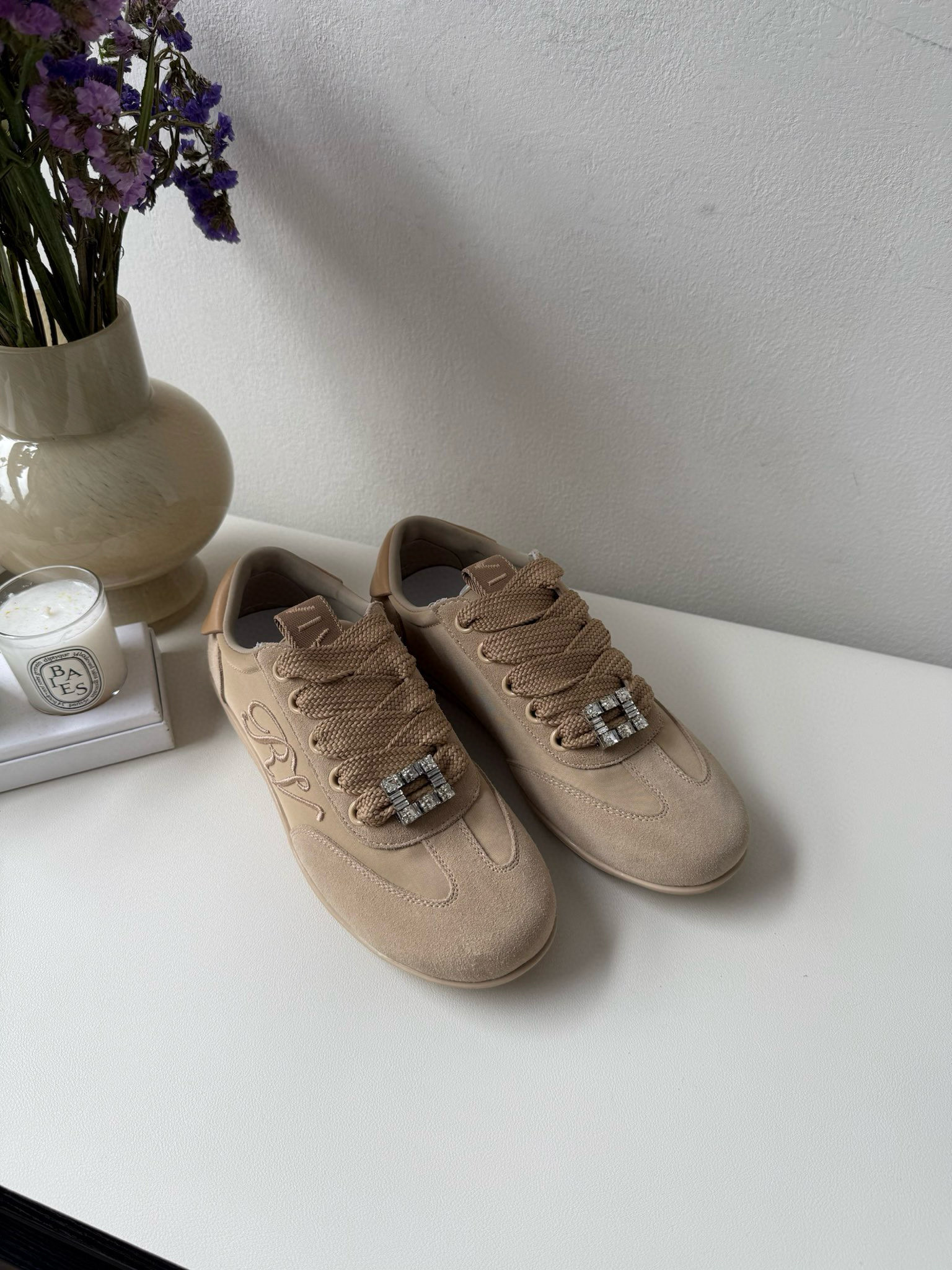 로저비비에 Roger Vivier 스니커즈