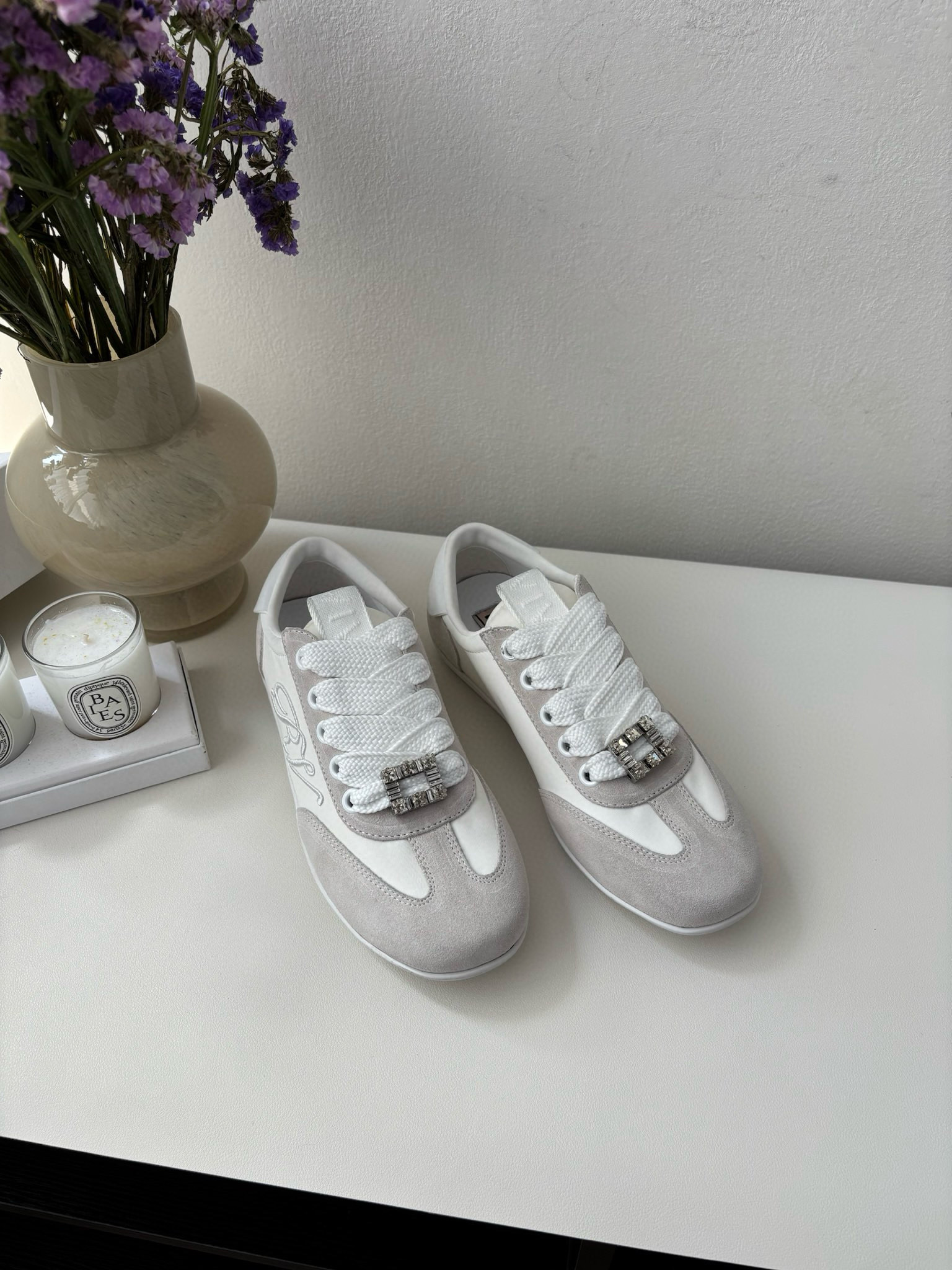 로저비비에 Roger Vivier 스니커즈