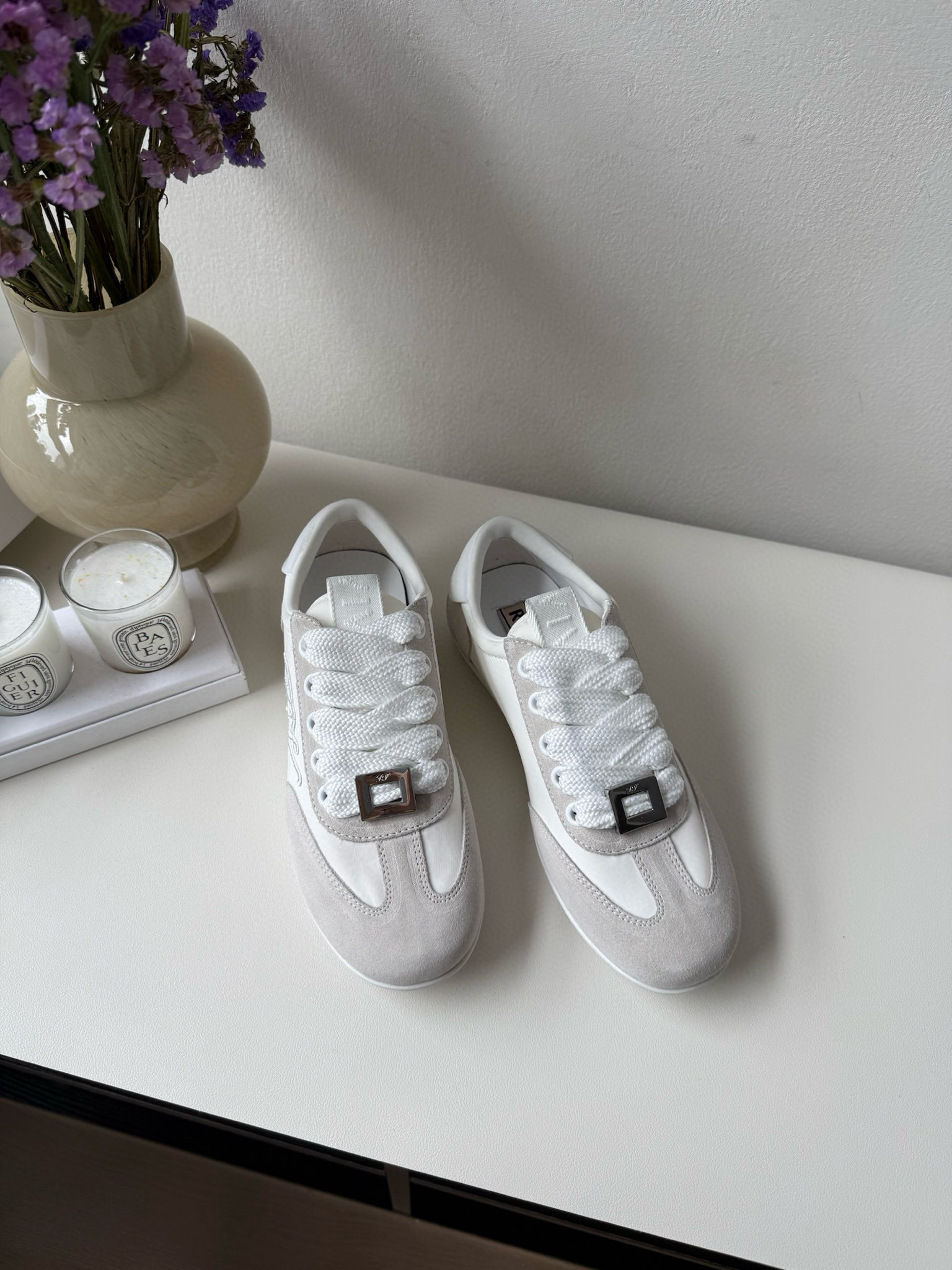 로저비비에 Roger Vivier 스니커즈