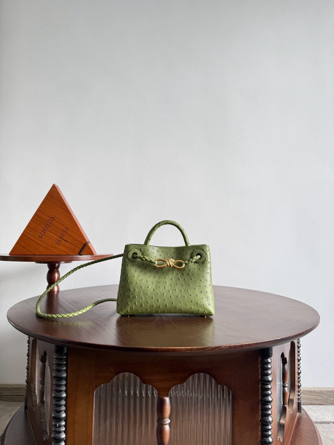 보테가베네타 Bottega Veneta 805232 Andiamo 20.5cm