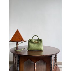 보테가베네타 Bottega Veneta 805232 Andiamo 20.5cm