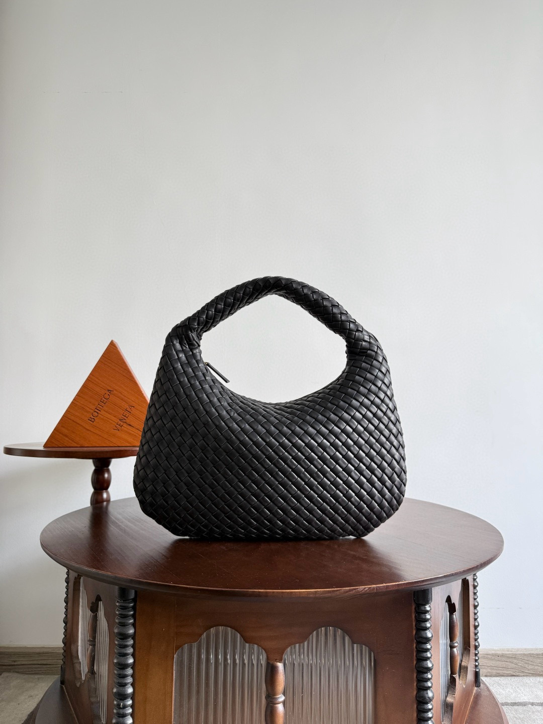 보테가베네타 Bottega Veneta 856737 Veneta 베네타 44cm