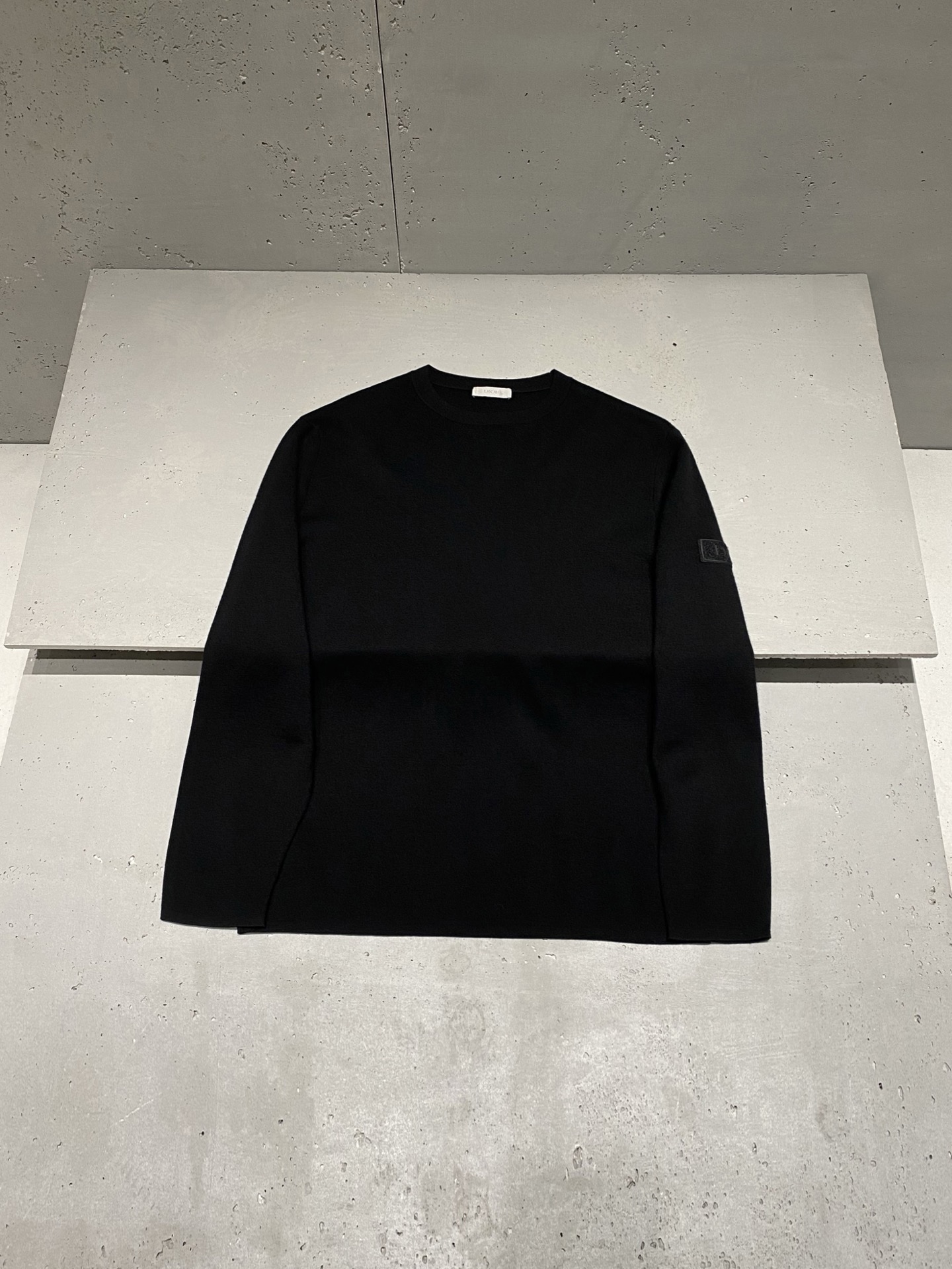 디올 Dior 스웨터