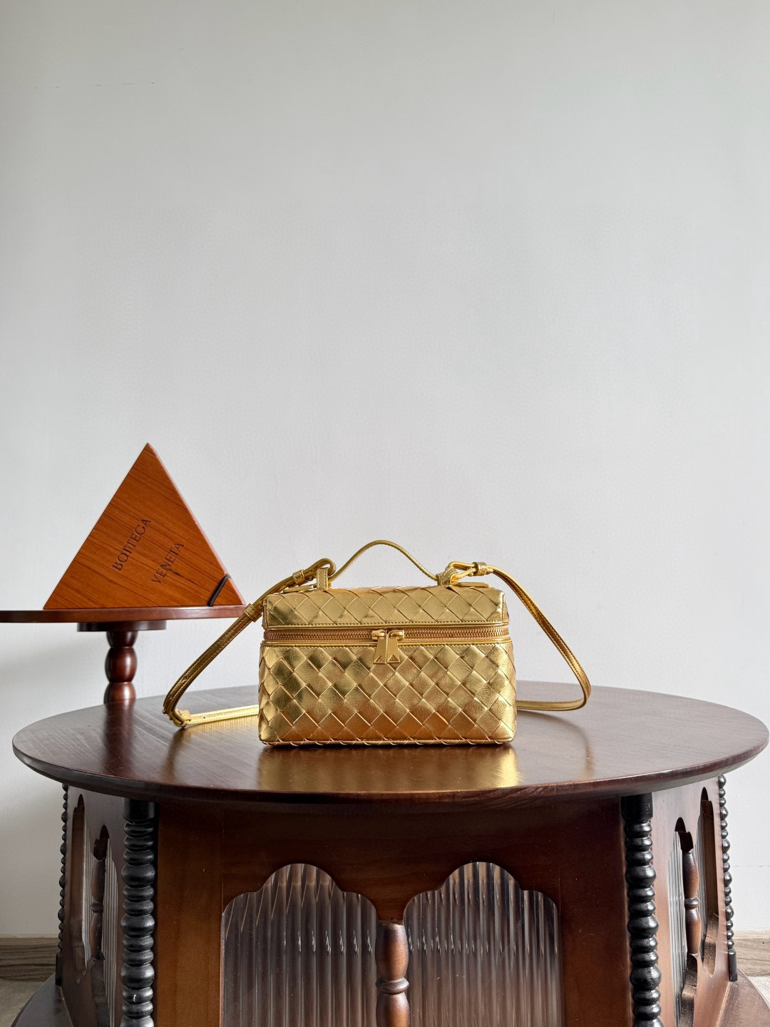 보테가 베네타 Bottega Veneta Bang Bang Vanity 크로스 백 789109 22cm