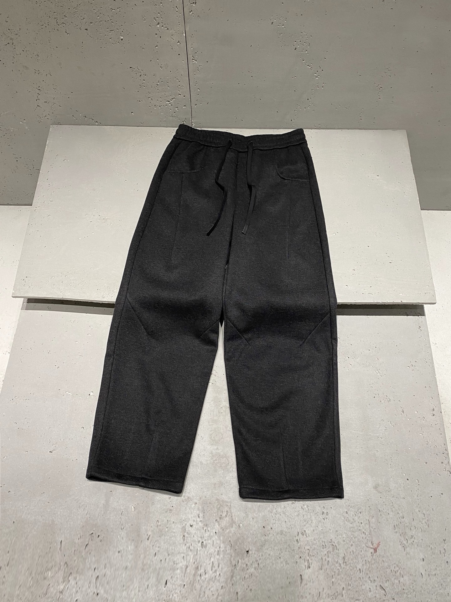 보테가베네타 Bottega Veneta 바지