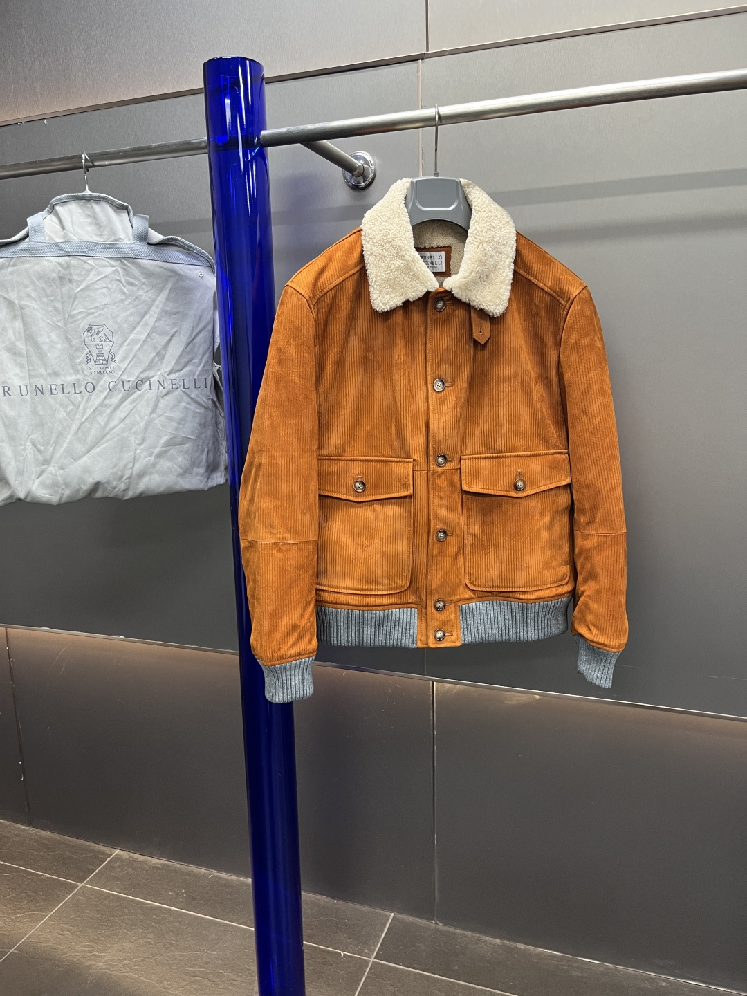 브루넬로 쿠치넬리 Brunello Cucineli 레더 재킷