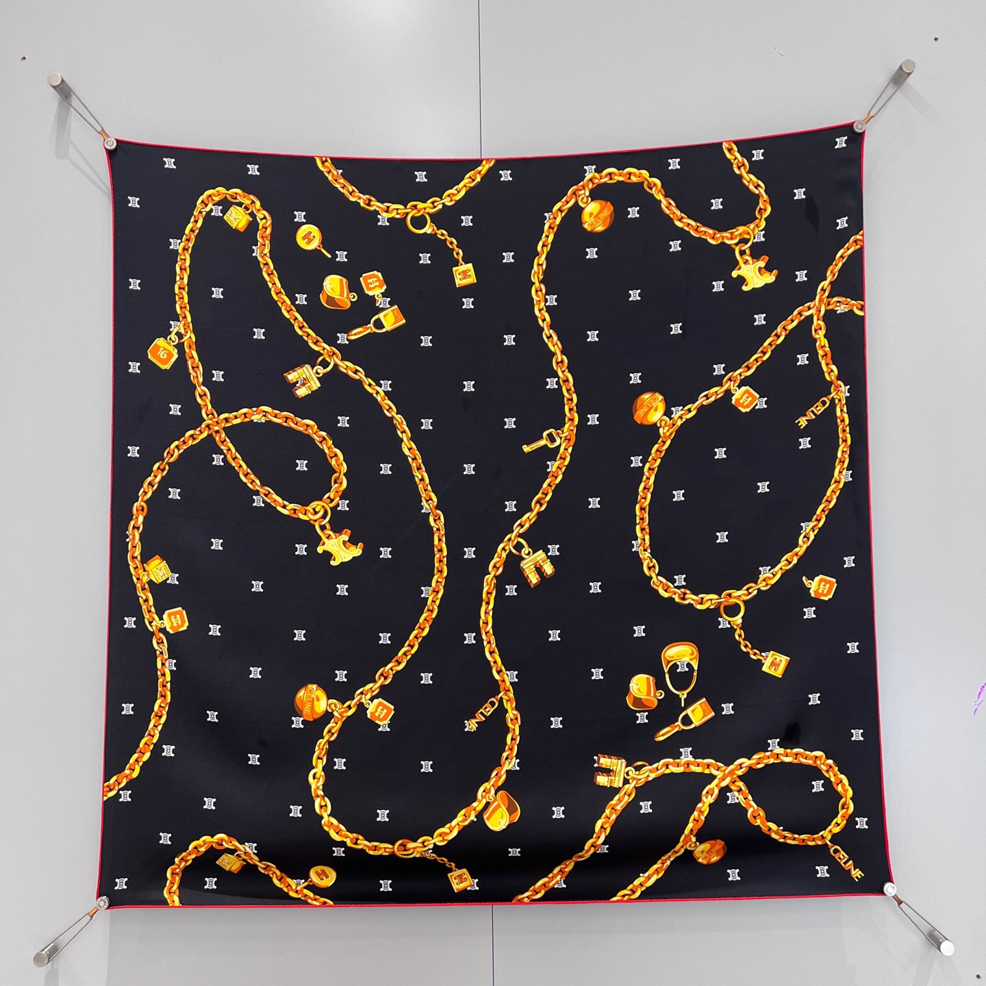 셀린느 CELINE 스카프 90×90cm