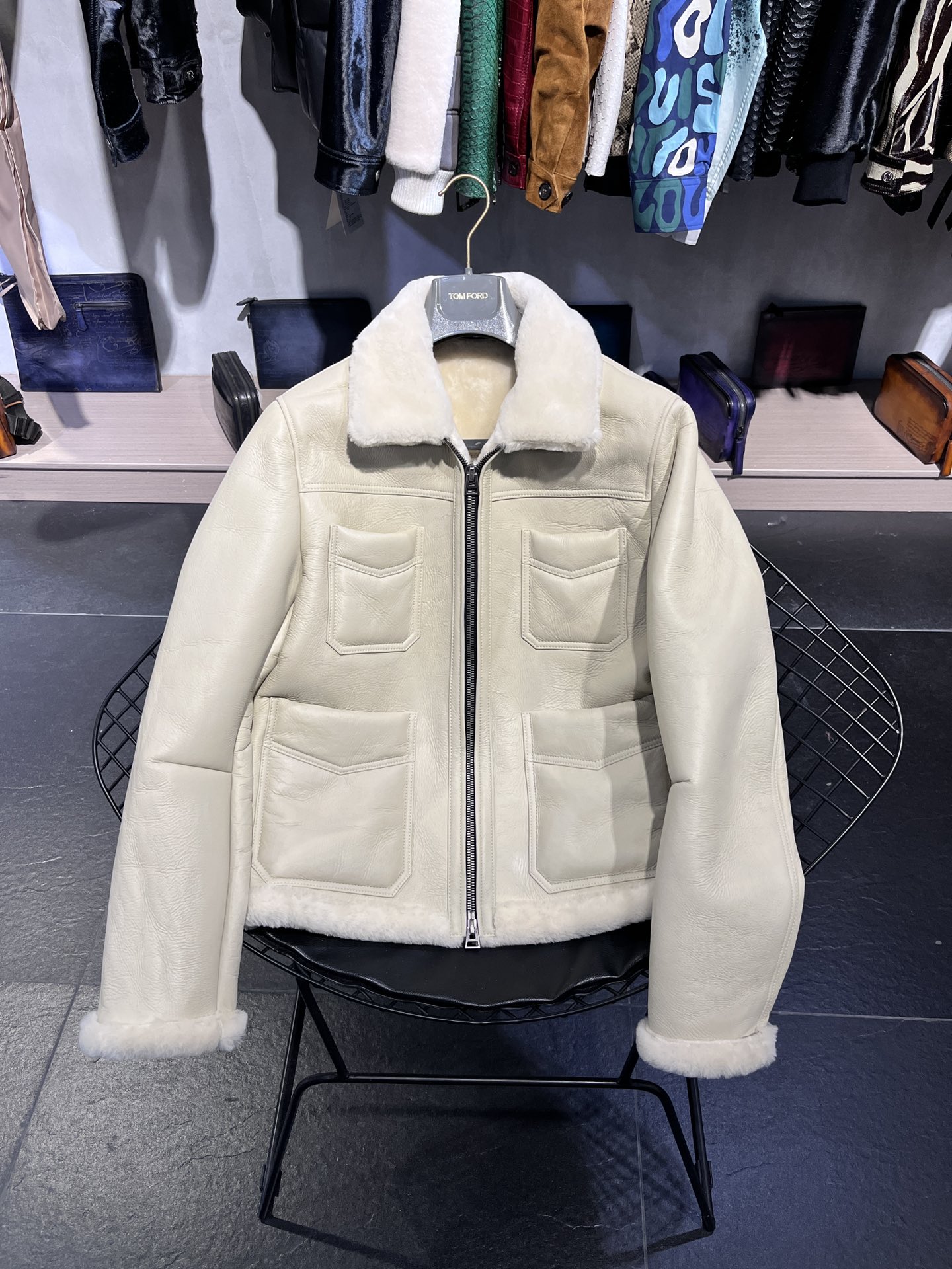 톰 포드 Tom Ford 레더 재킷