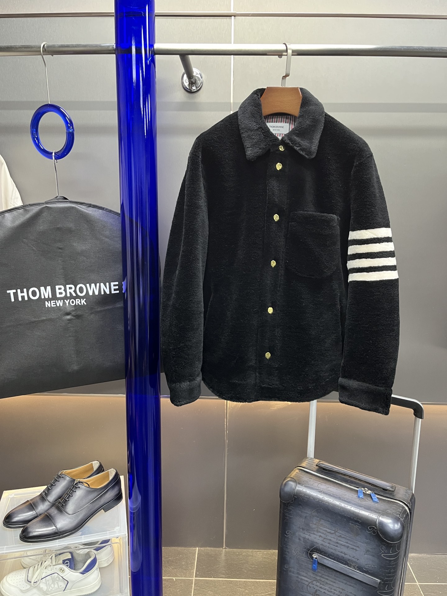 톰브라운 Thom Browne 레더자켓