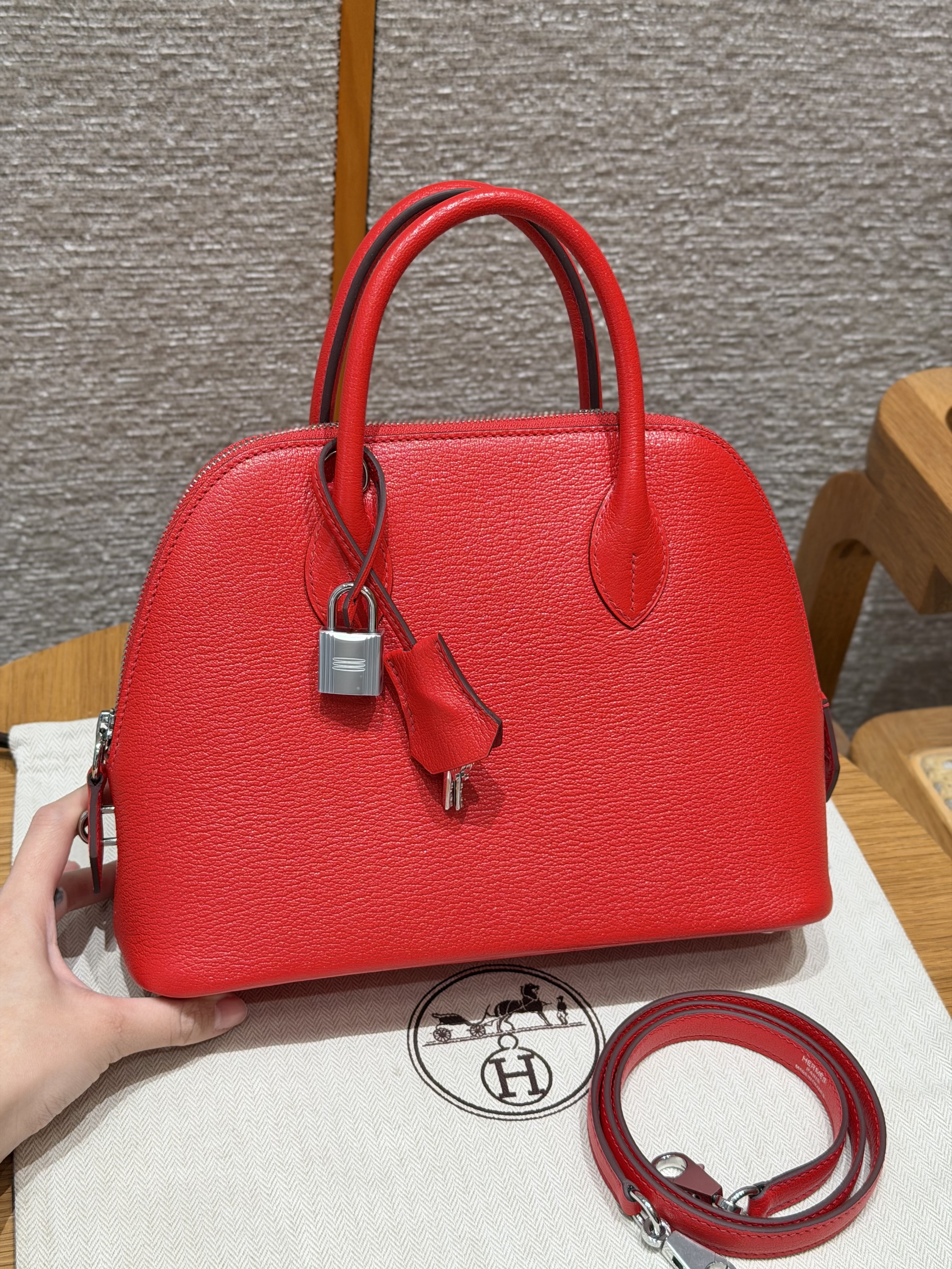 에르메스 Hermes Bolide 25cm chèvre S3 Rouge Coeur/silver