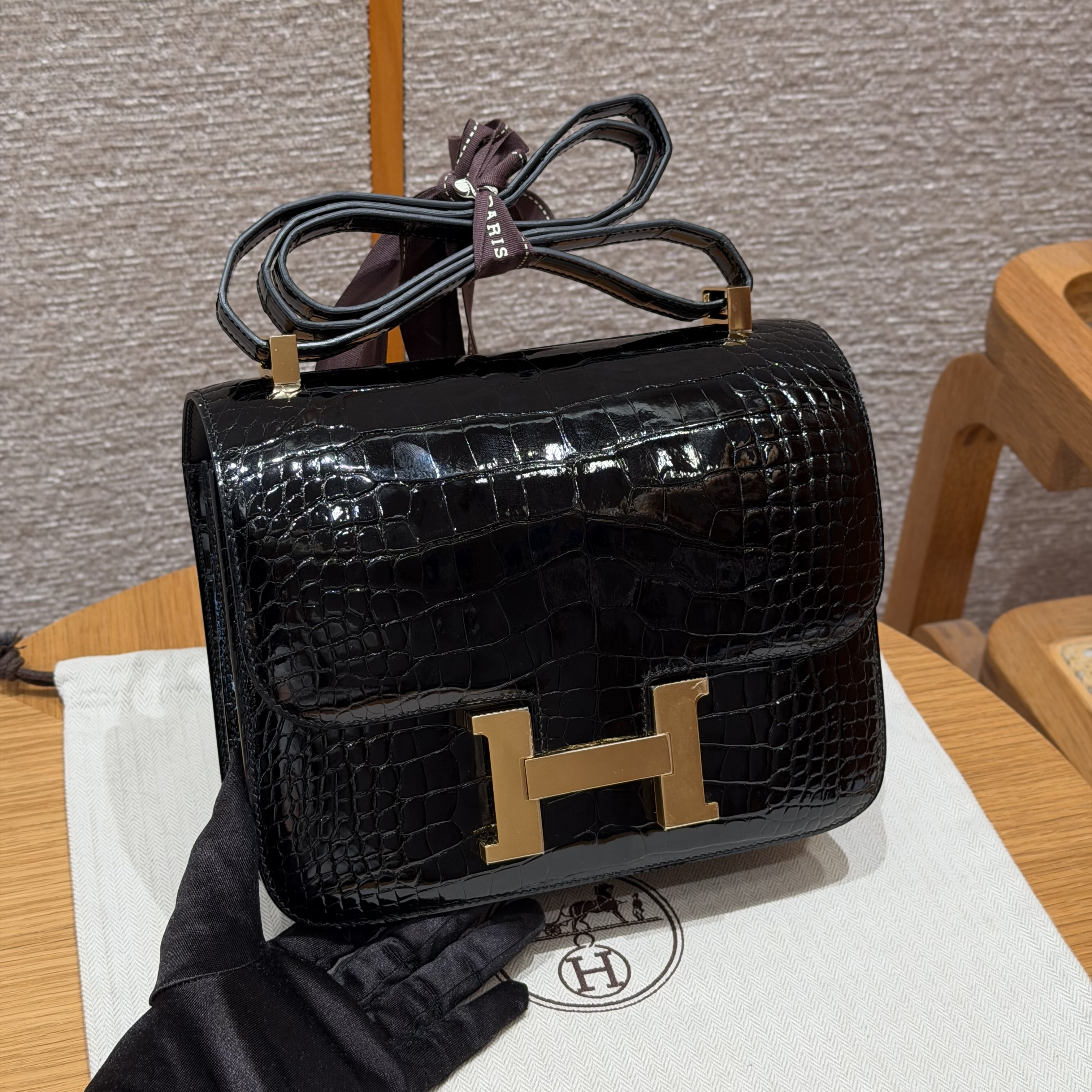 에르메스 Hermes Constance 24cm Alligator 89 Noir/gold