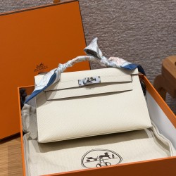 에르메스 Hermes Kelly Pochette 22cm Epsom i2 Nata/silver