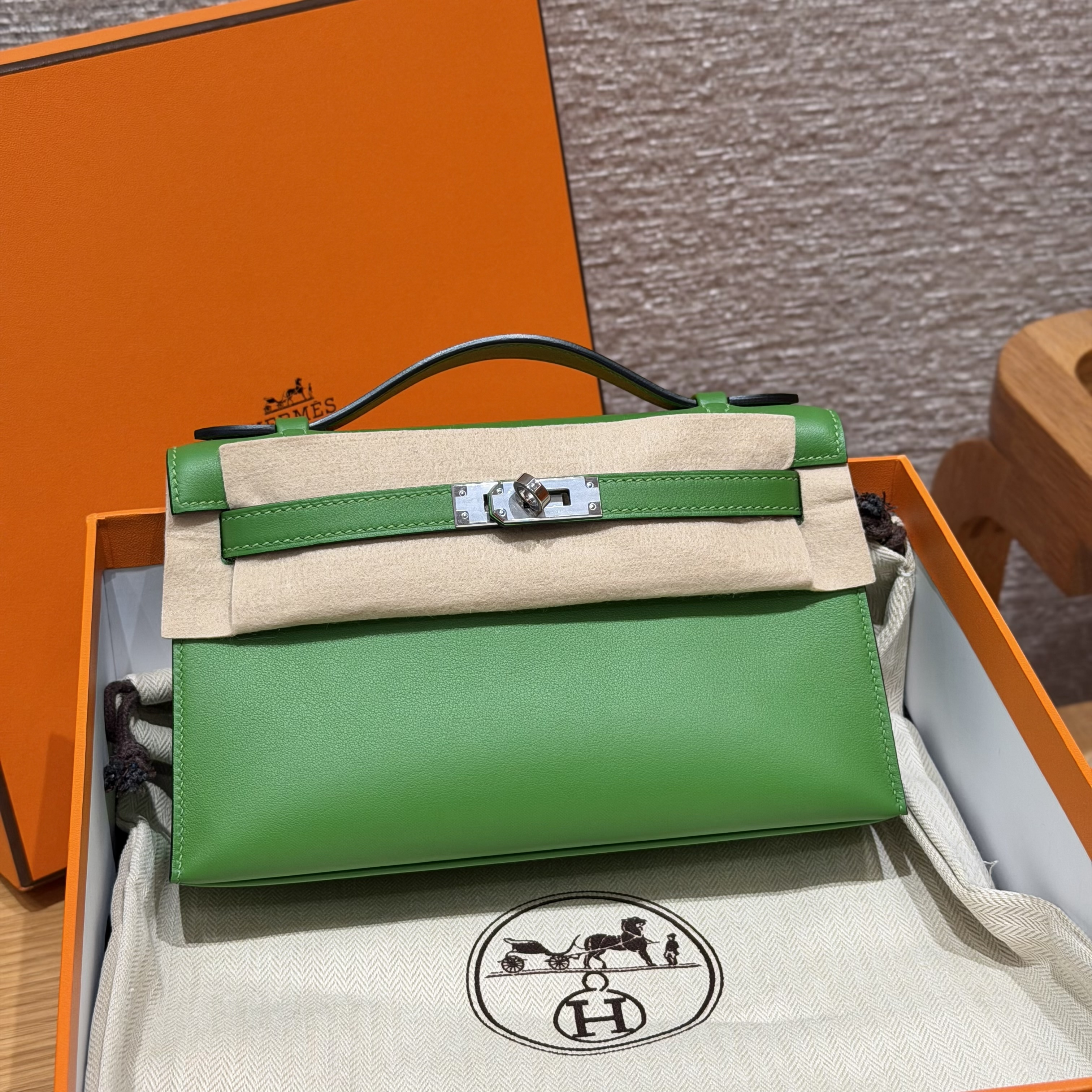 에르메스 Hermes Kelly Pochette 22cm Swift A8 Vert Yucca/silver