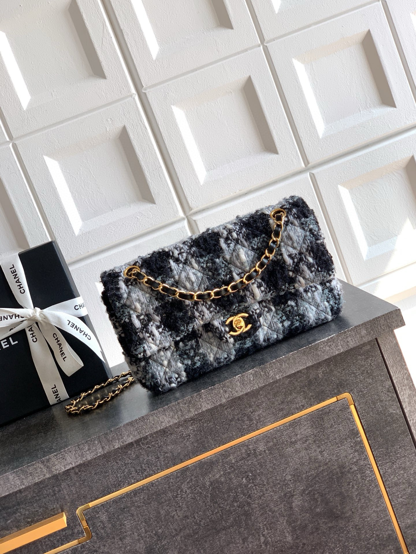 샤넬 Chanel Medium Classic Flap Bag 25.5cm