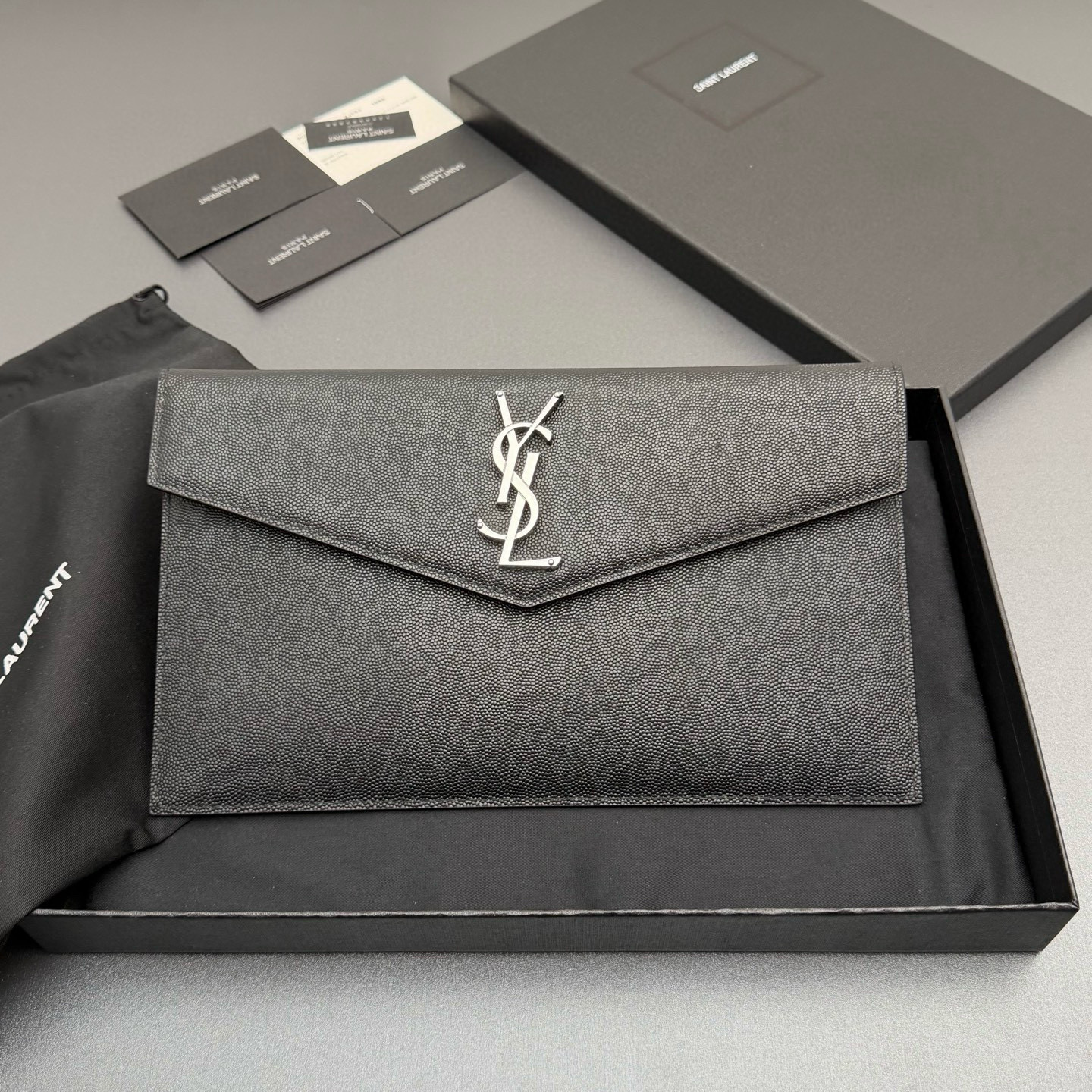 생로랑 Saint laurent/YSL 565739 UPTOWN 지갑 27cm