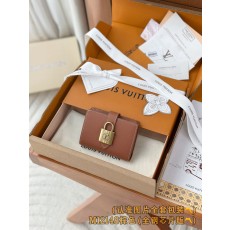 루이비통 Louis Vuitton M12148 Low Key Compact Wallet Cognac 11cm