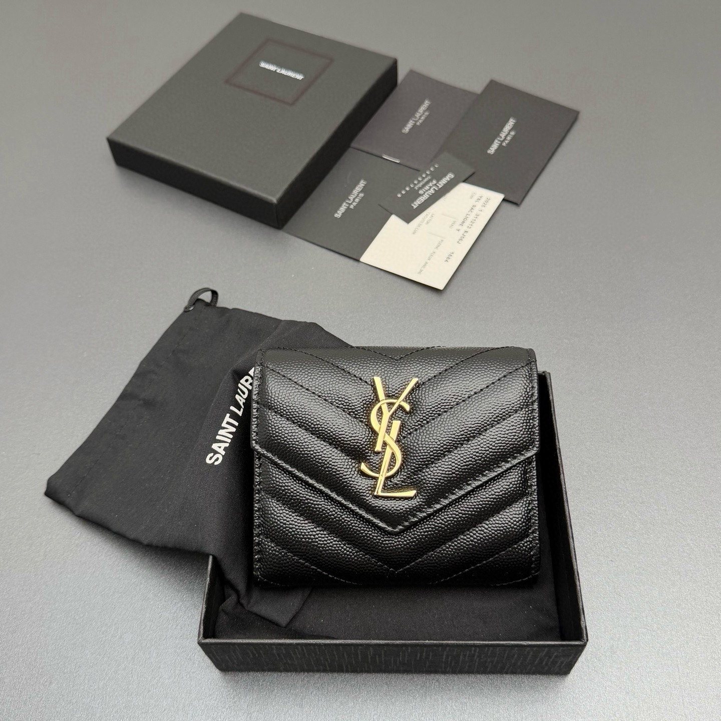 생로랑 Saint laurent 403943 MATELASSE 지갑 12.5CM